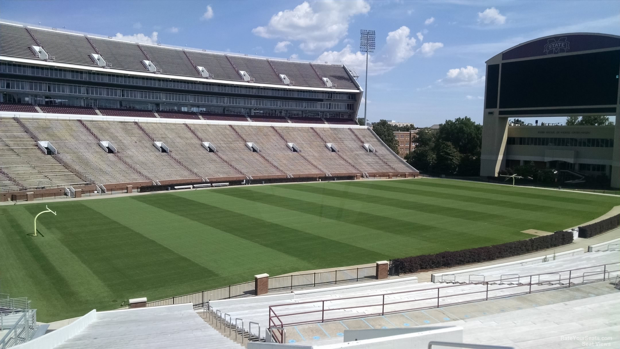 section 07, row 40 seat view  - davis wade stadium