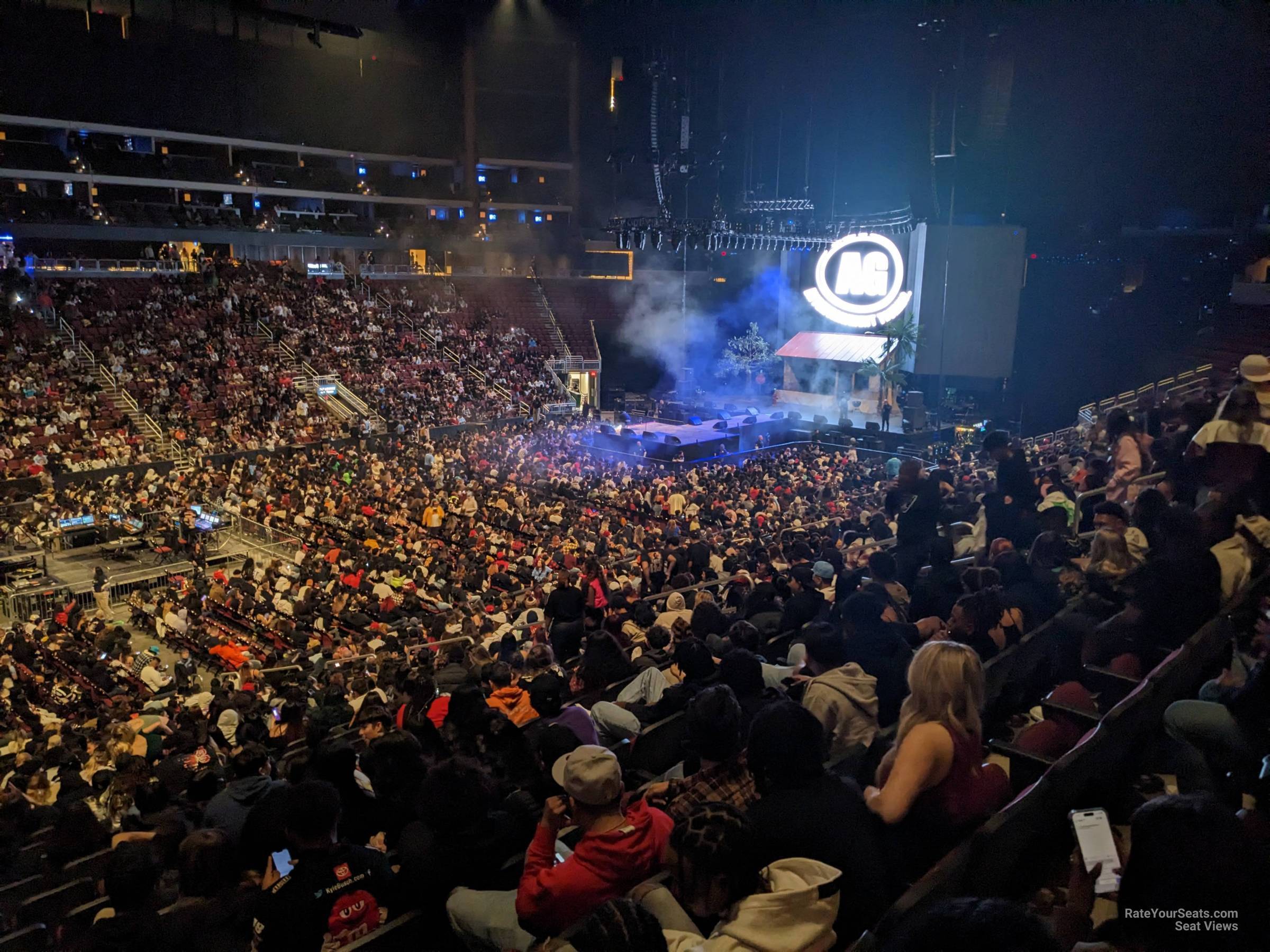 section 113, row z seat view  - desert diamond arena