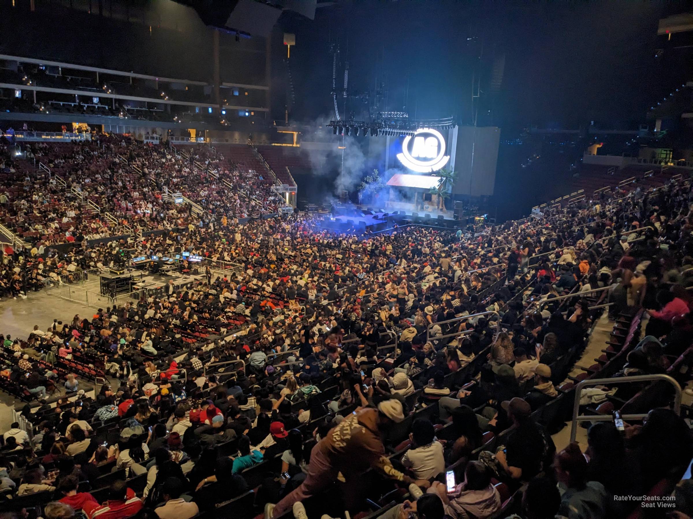 section 114, row z seat view  - desert diamond arena