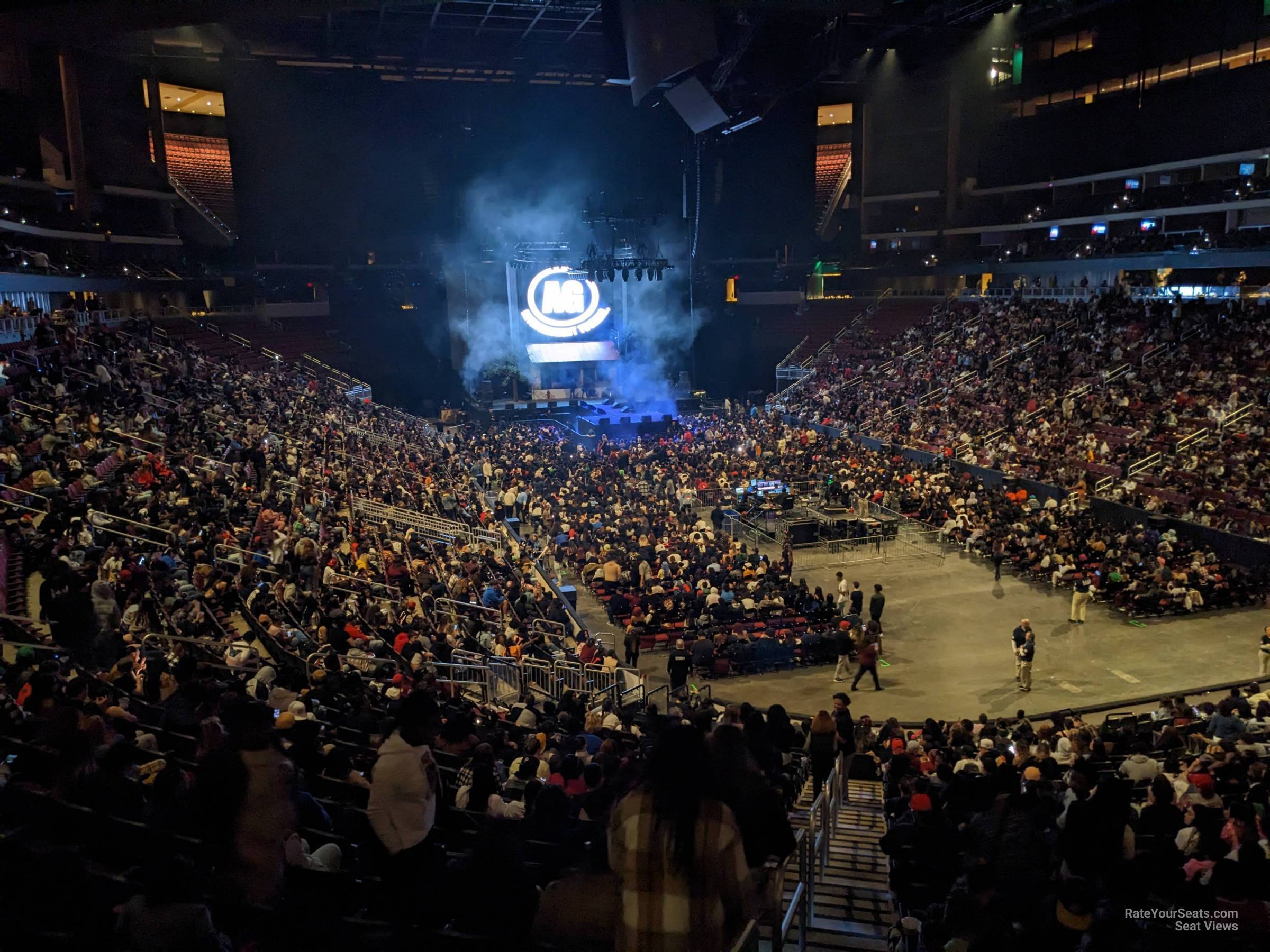 section 118, row z seat view  - desert diamond arena