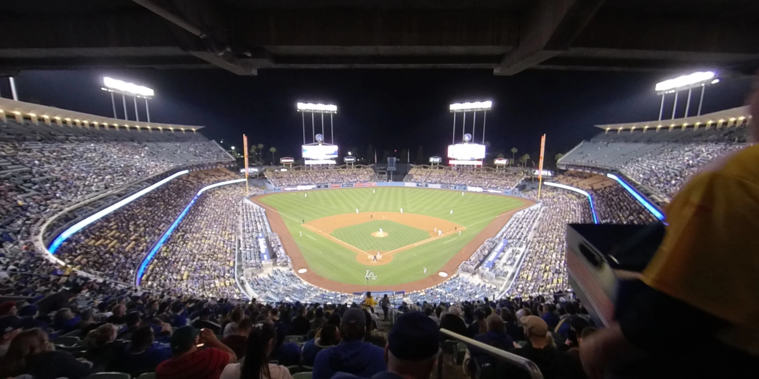 Dodger Stadium Seating Infield Reserve Mvp Two Birds Home