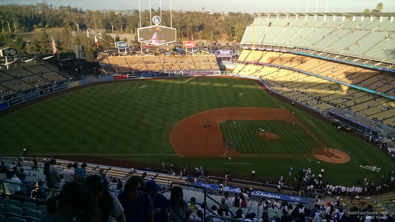 reserve 17, row hh seat view  for baseball - dodger stadium
