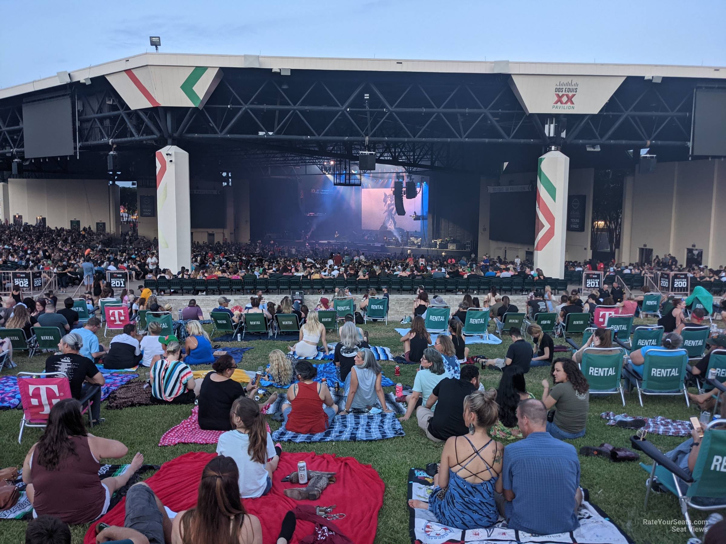 Dos Equis Pavilion Dallas Tx Parking 83 - gm0538d