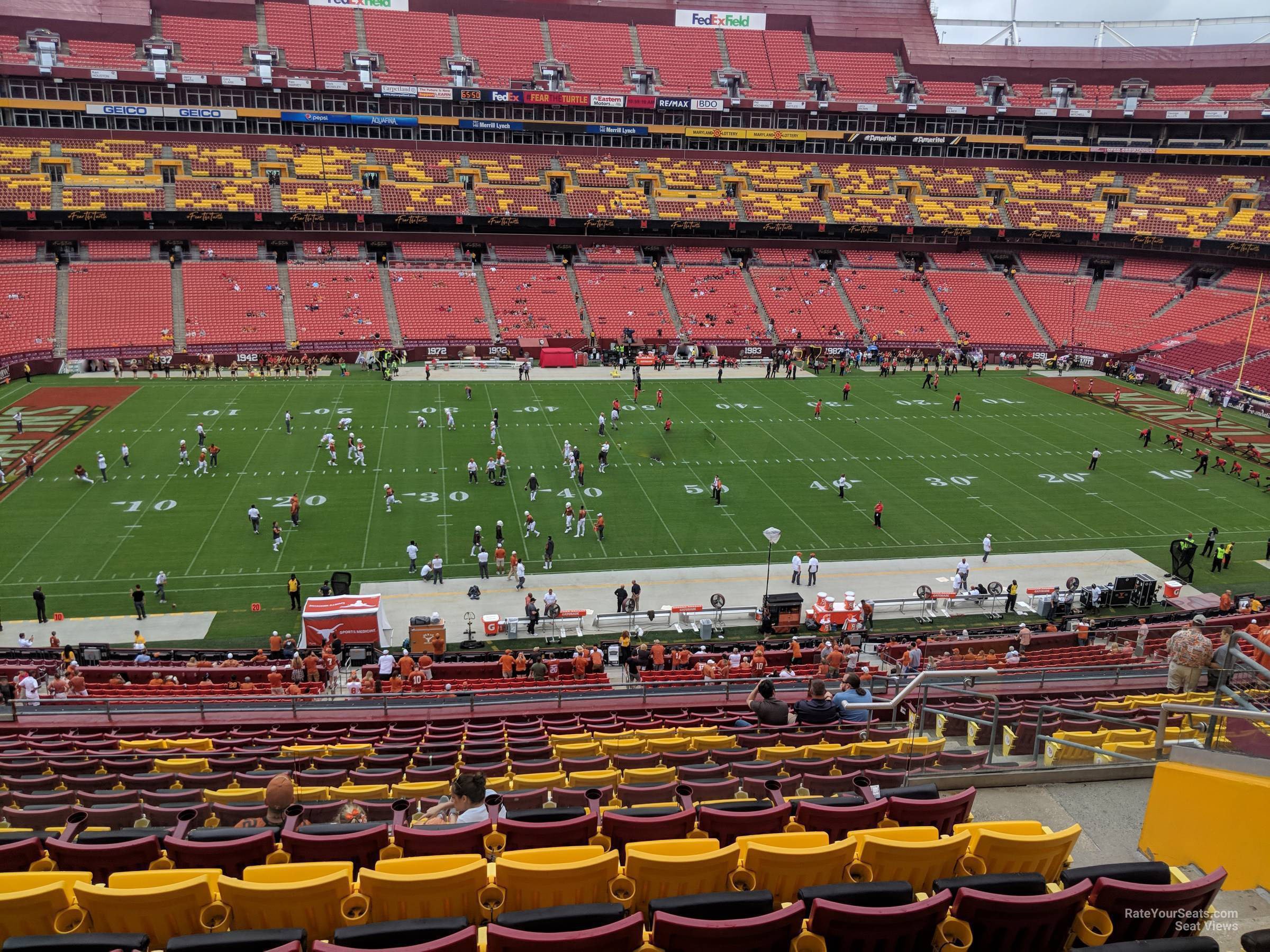 zone a club 323, row 16 seat view  - fedexfield