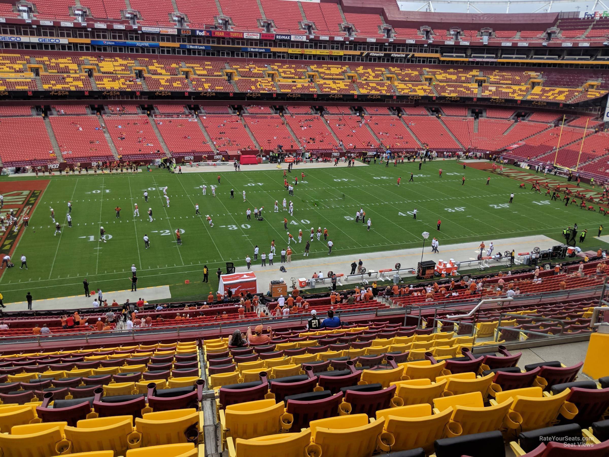 zone a club 324, row 16 seat view  - fedexfield