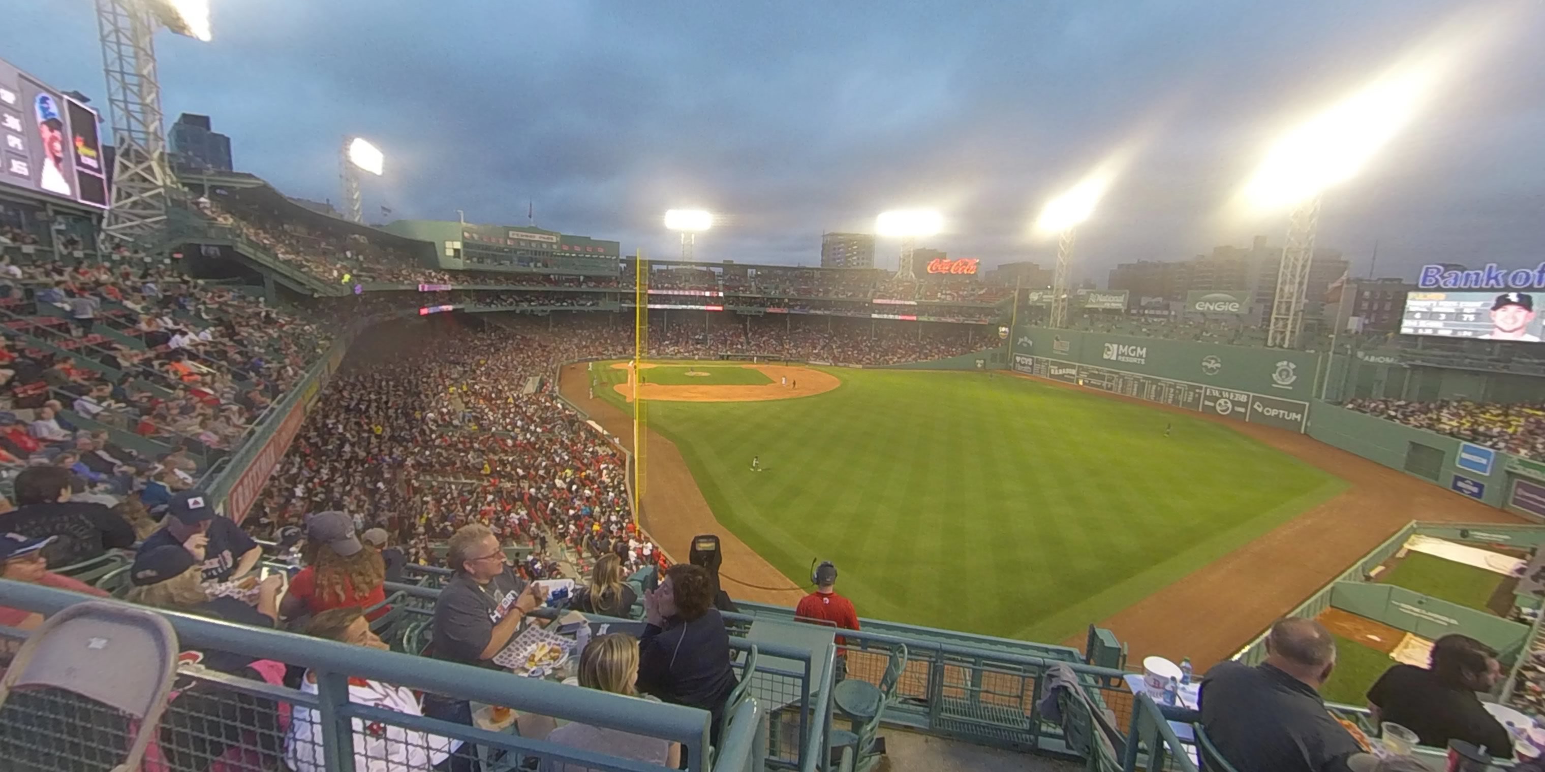 roof deck sro panoramic seat view  for baseball - fenway park