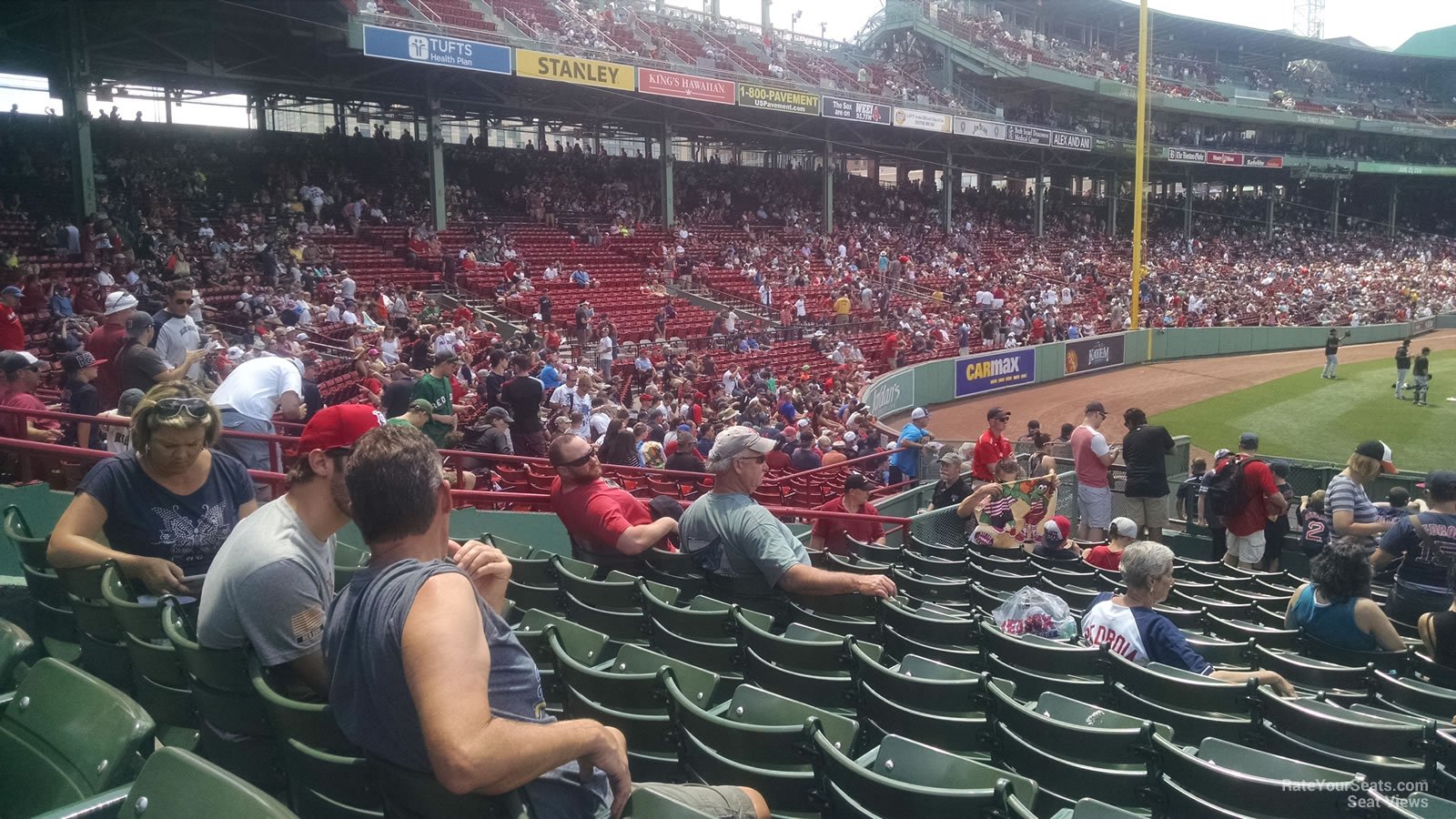 bleachers split