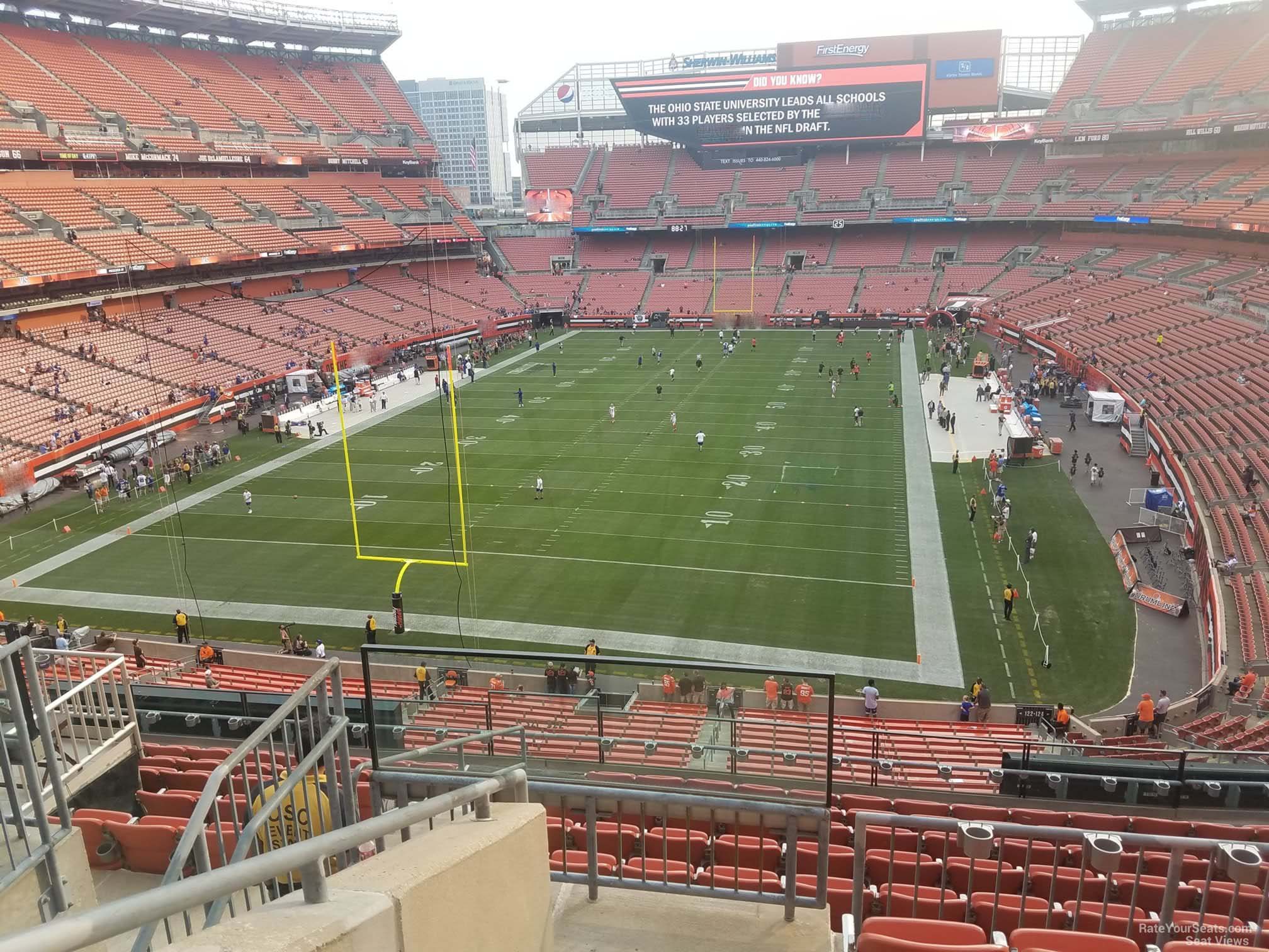 section 322, row 11 seat view  for football - huntington bank field