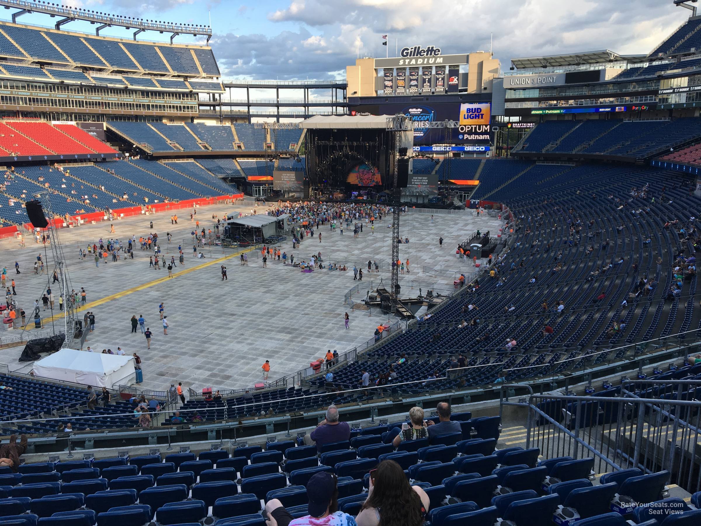 gillette stadium dinosaur tour