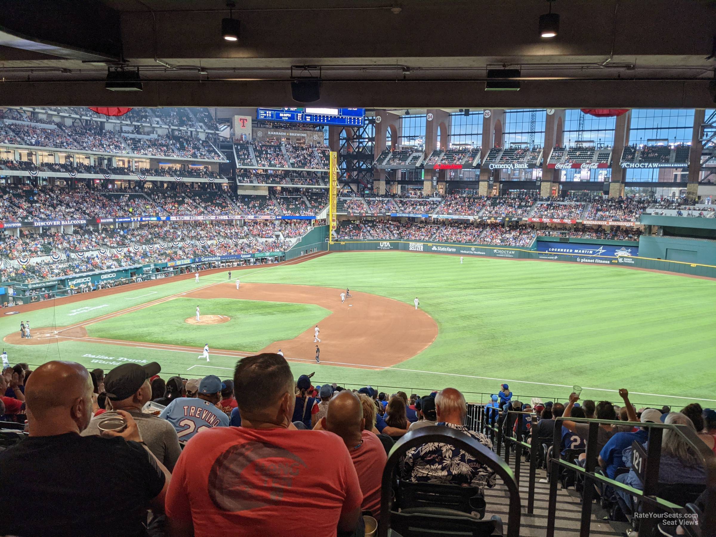 section 121, row 20 seat view  - globe life field