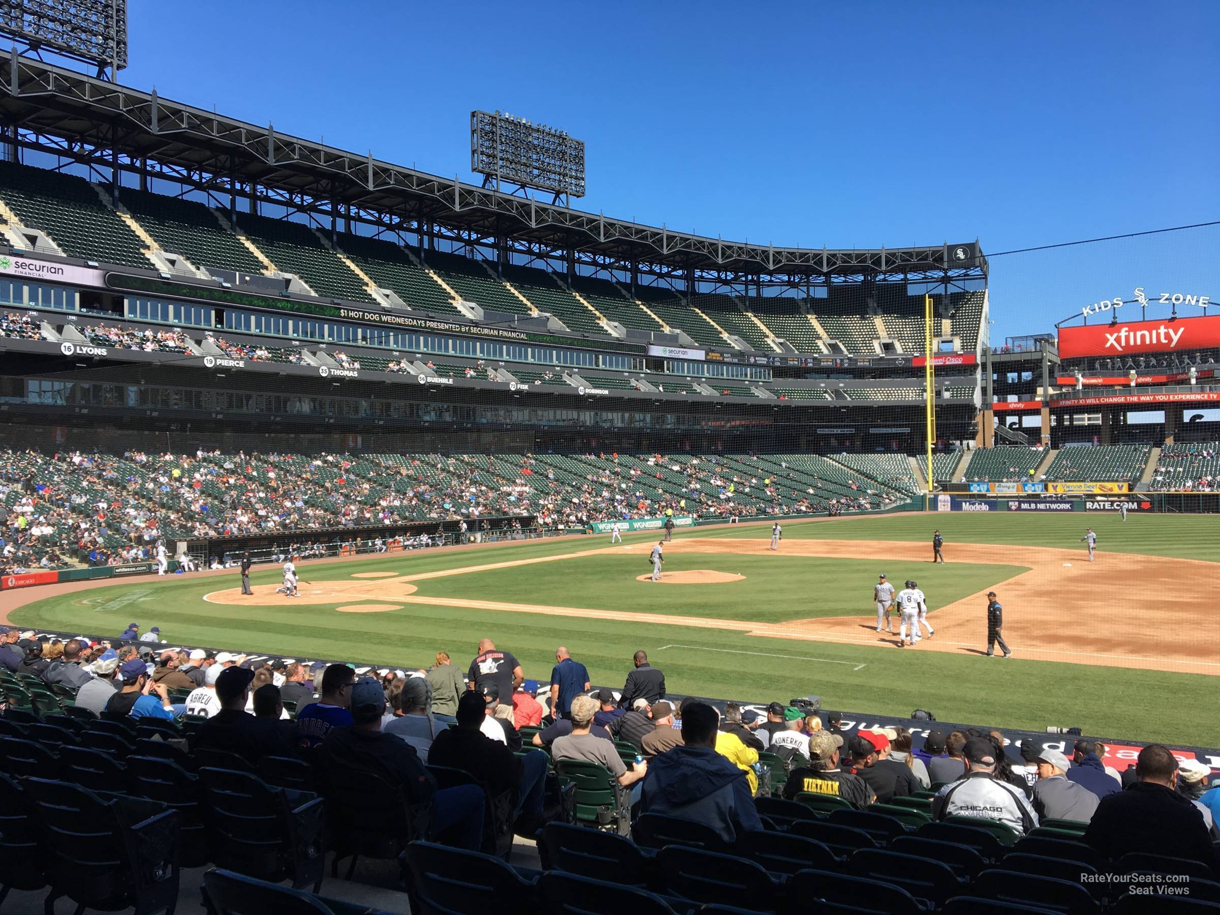 section 122, row 25 seat view  - guaranteed rate field