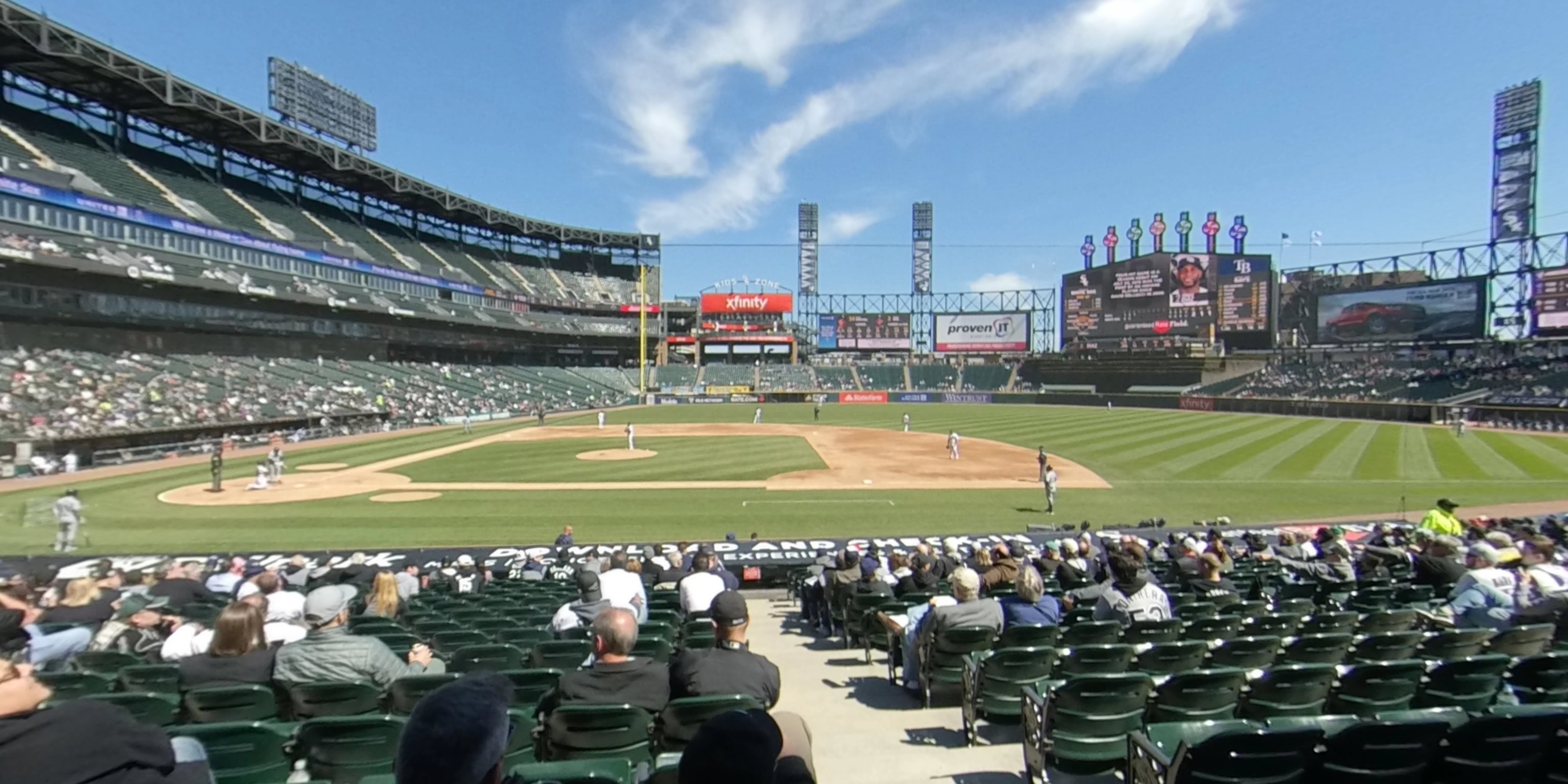 section 124 panoramic seat view  - guaranteed rate field