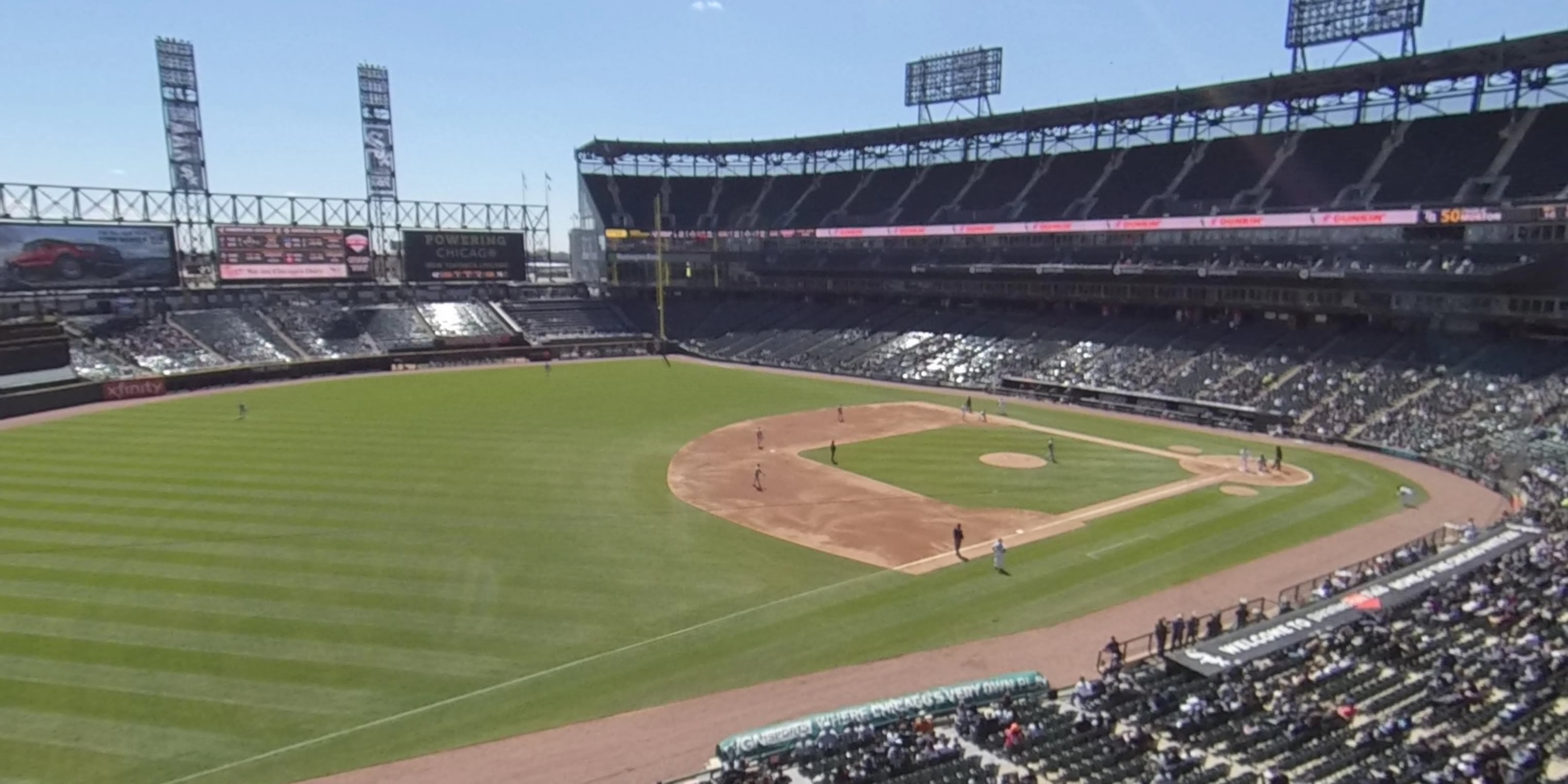section 346 panoramic seat view  - guaranteed rate field