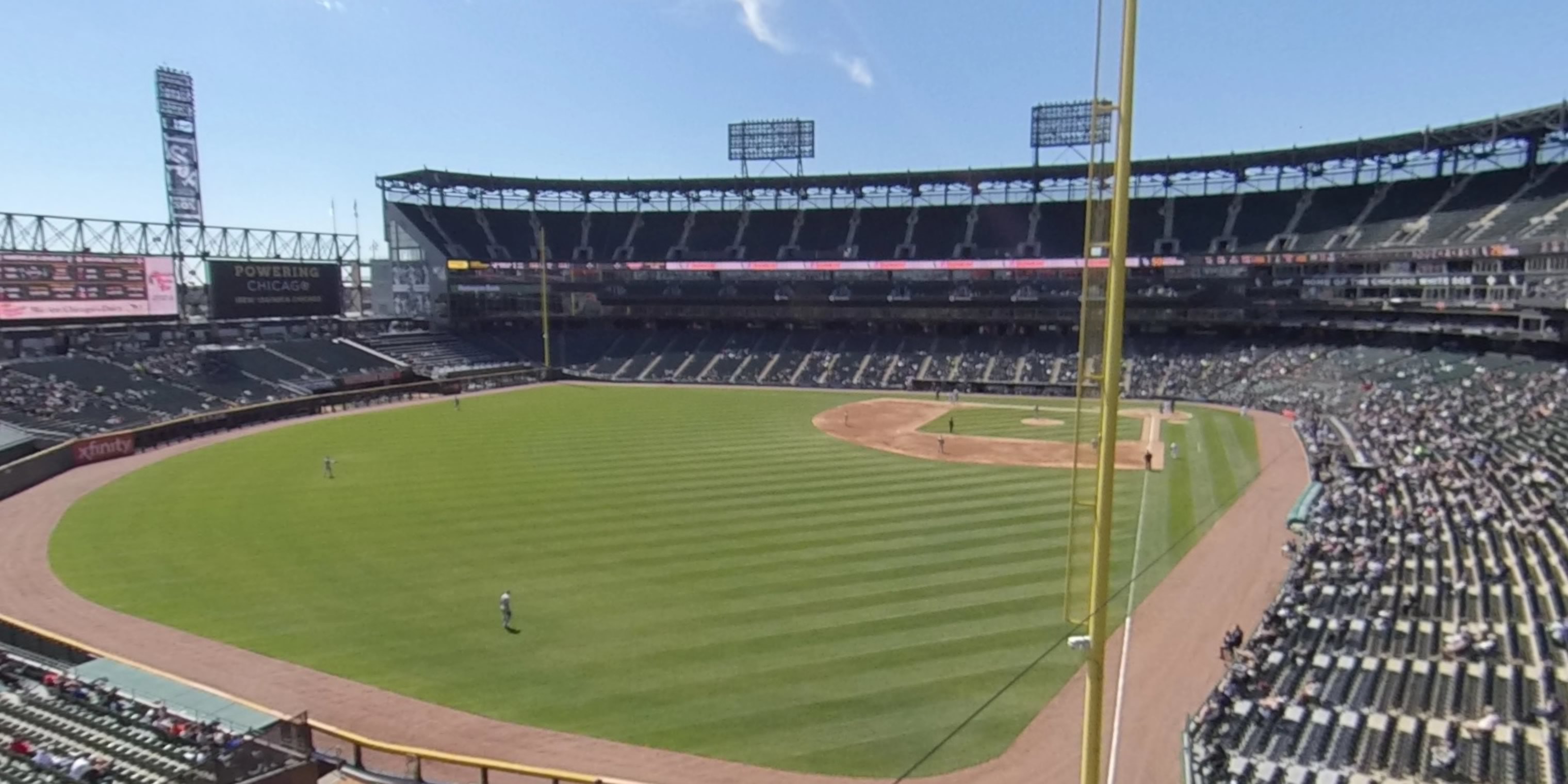 section 357 panoramic seat view  - guaranteed rate field