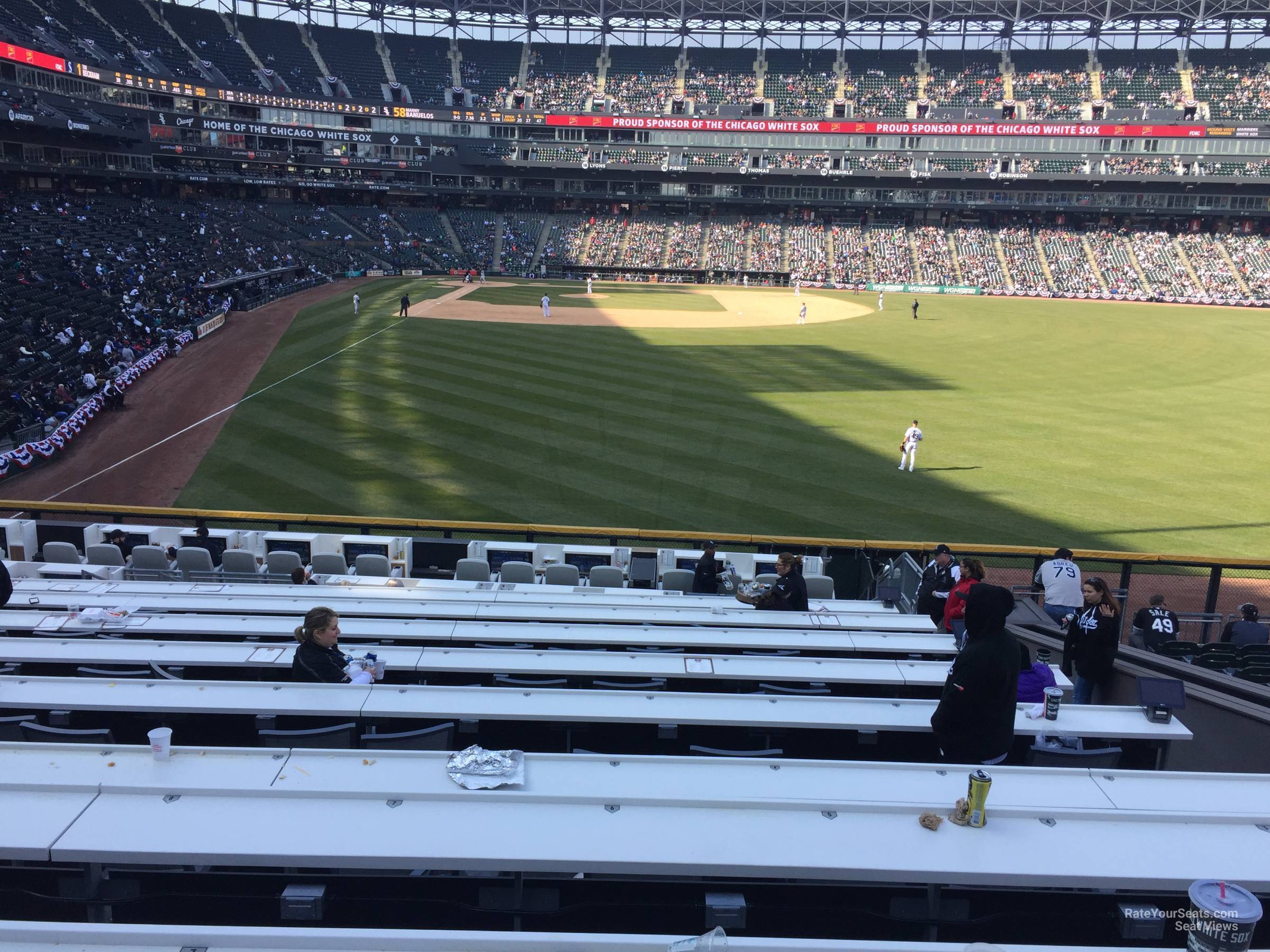 Guaranteed Rate Field Miller Lite Landing