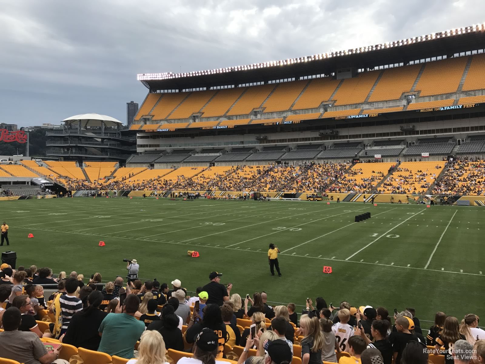 section 114, row l seat view  - heinz field