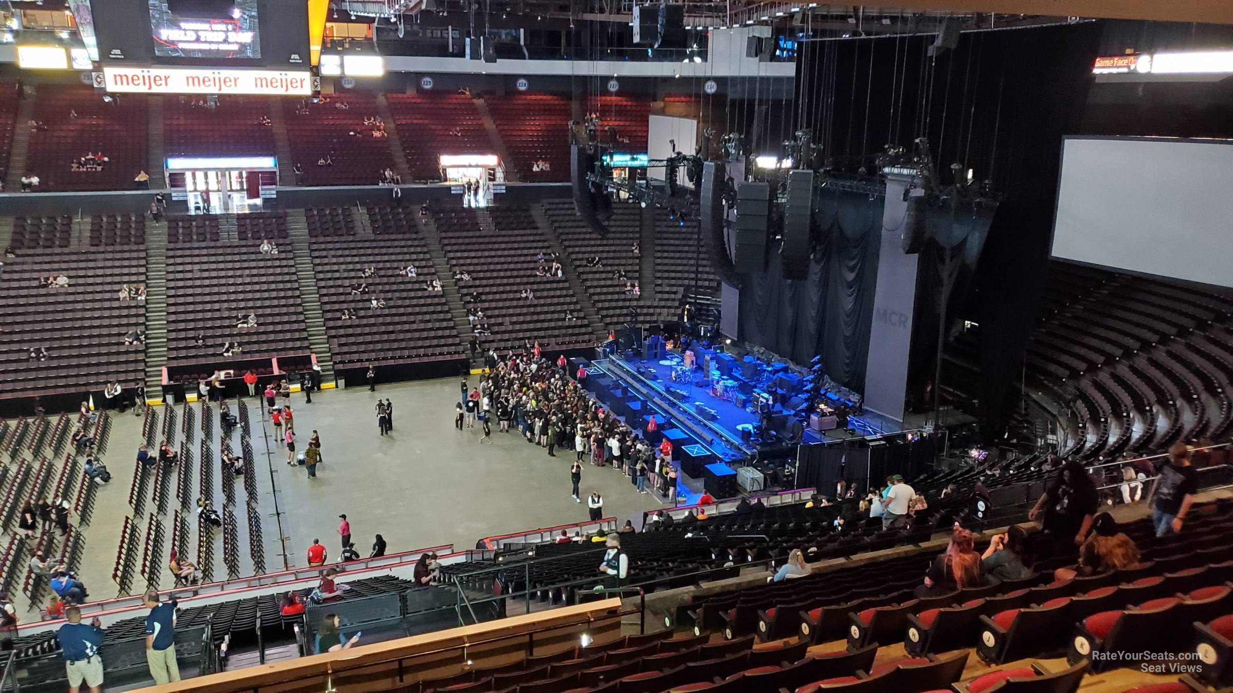 section 211, row q seat view - heritage bank center