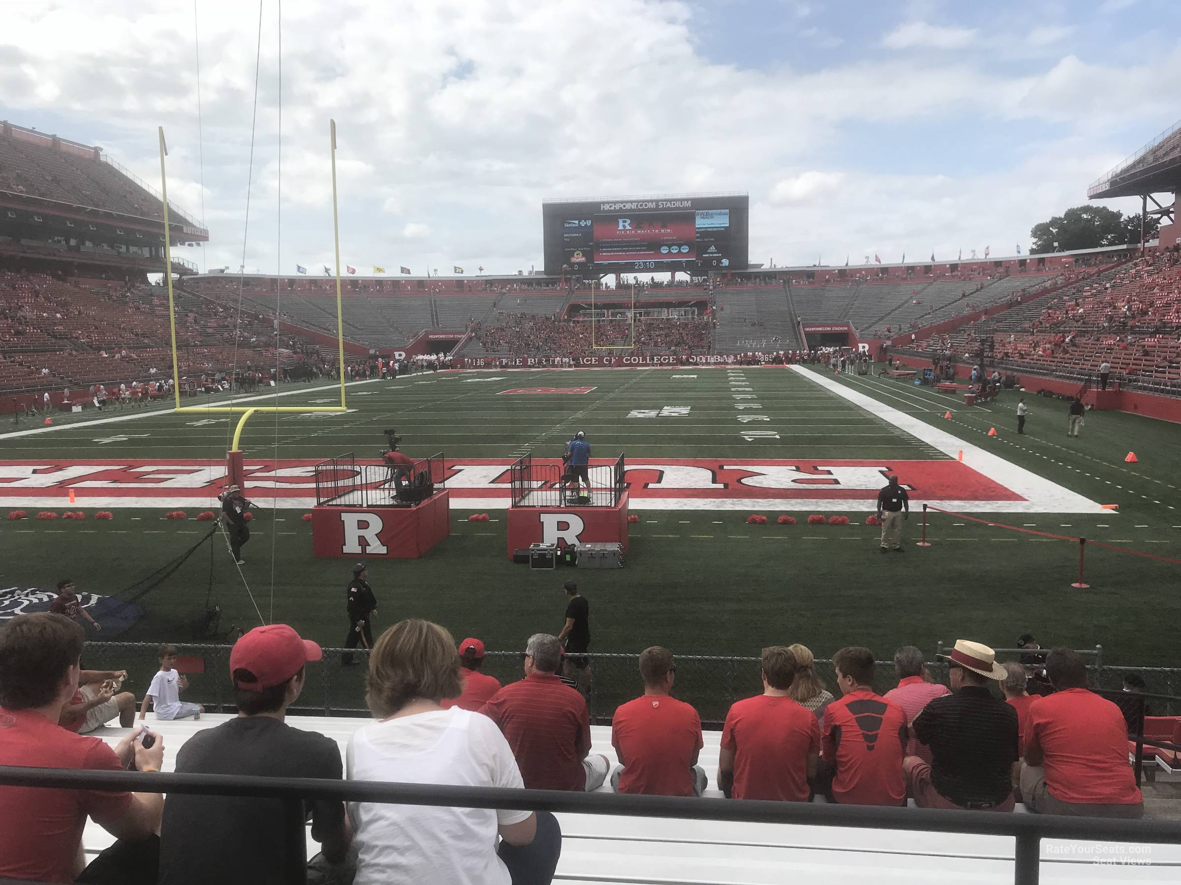 section 115, row 11 seat view  - shi stadium