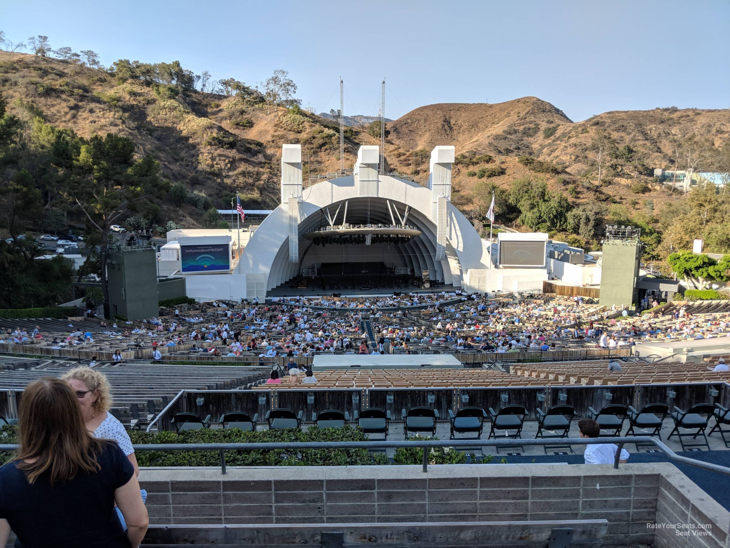 Hollywood Bowl Section N2 - RateYourSeats.com2400 x 1800