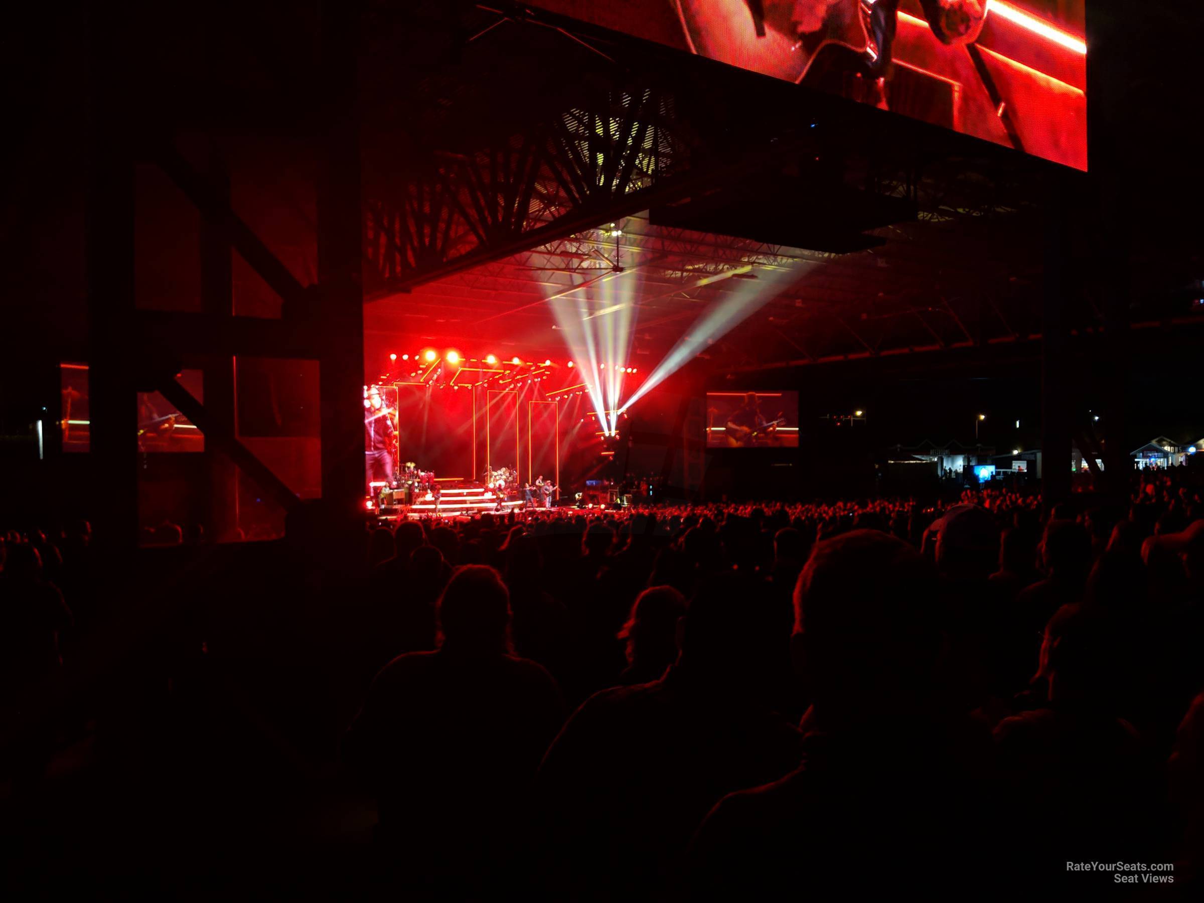 left center, row vv seat view  - hollywood casino amphitheatre st. louis