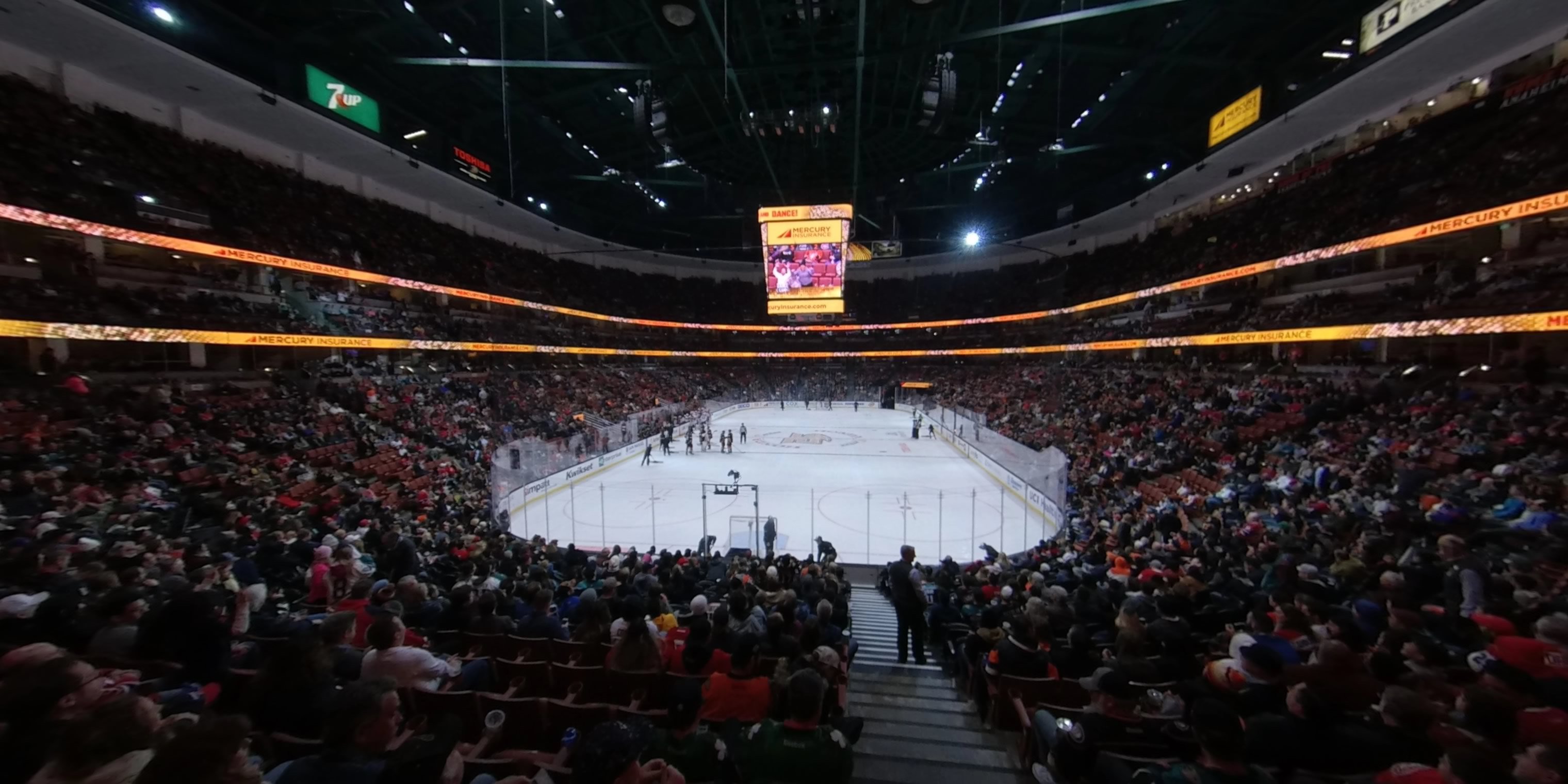 Honda Center Section 208 64 - c96x4wb