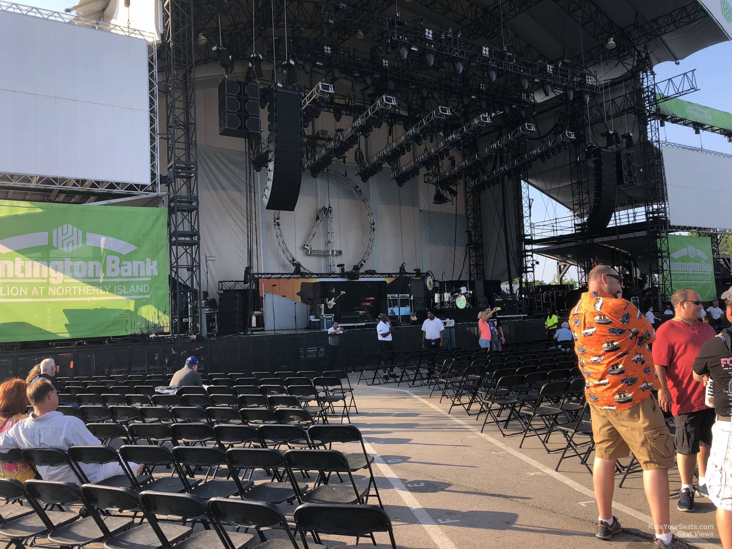 section 105, row m seat view  - huntington bank pavilion (at northerly island)