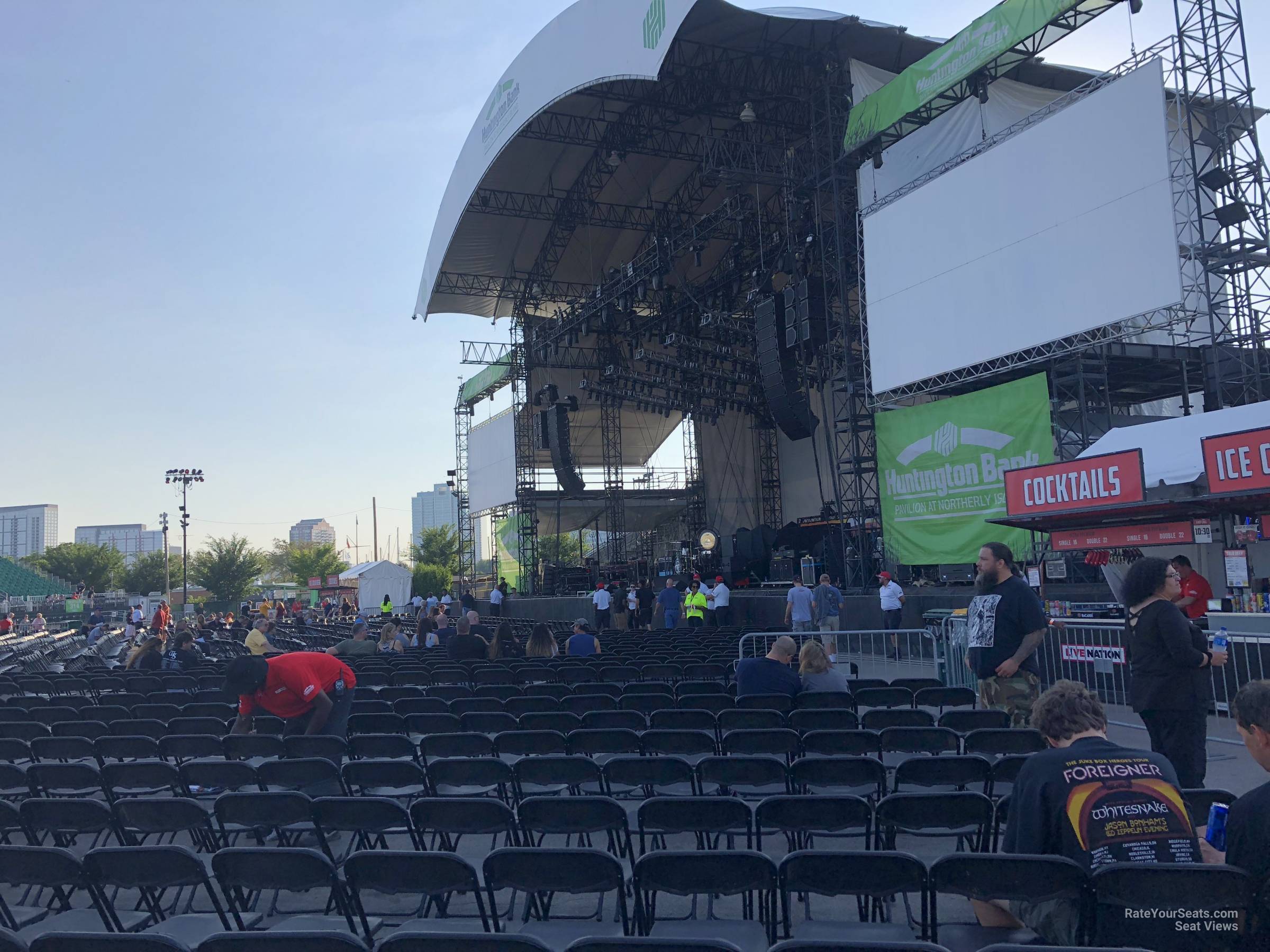 section 201, row l seat view  - huntington bank pavilion (at northerly island)
