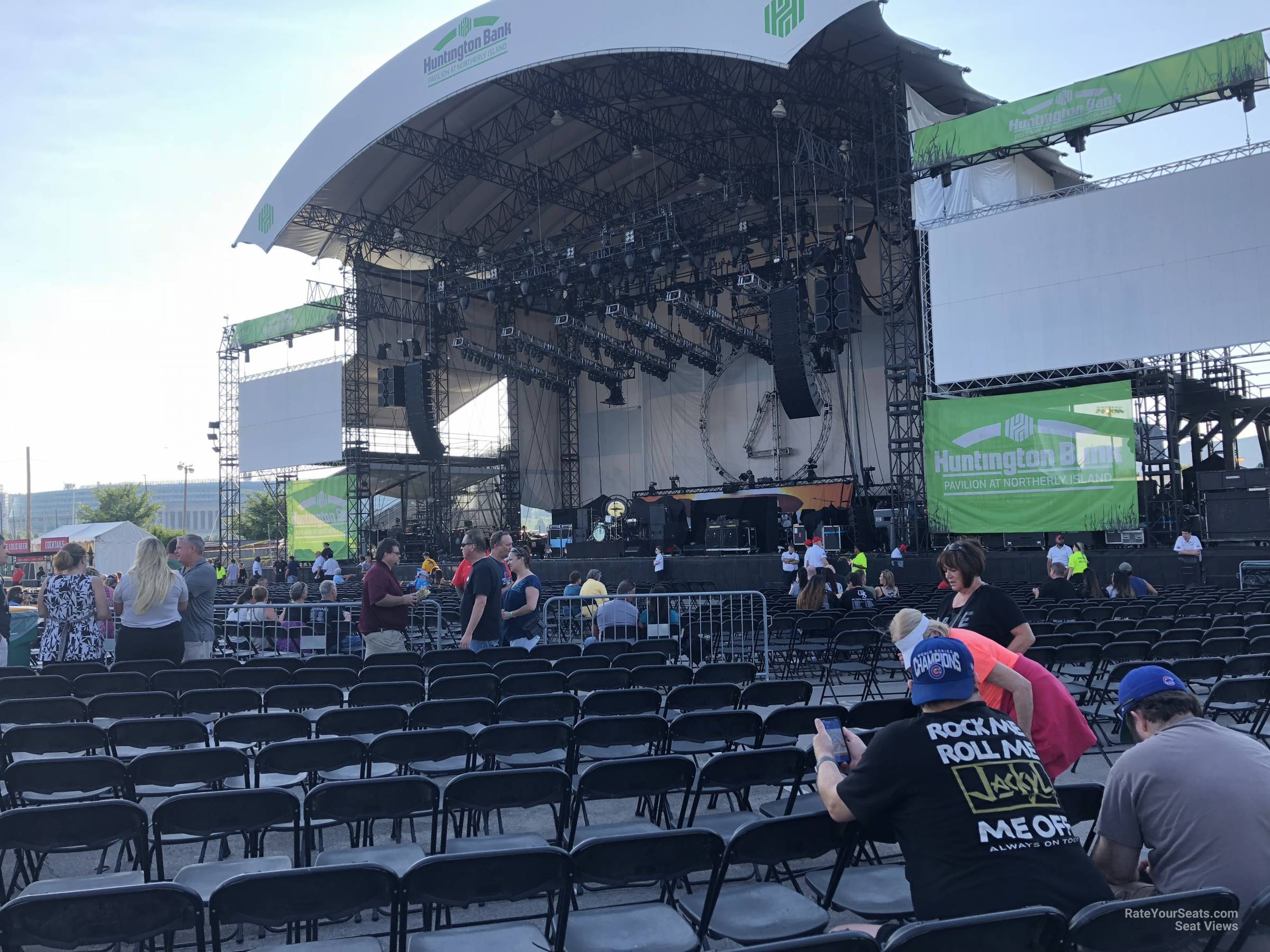 section 202, row l seat view  - huntington bank pavilion (at northerly island)