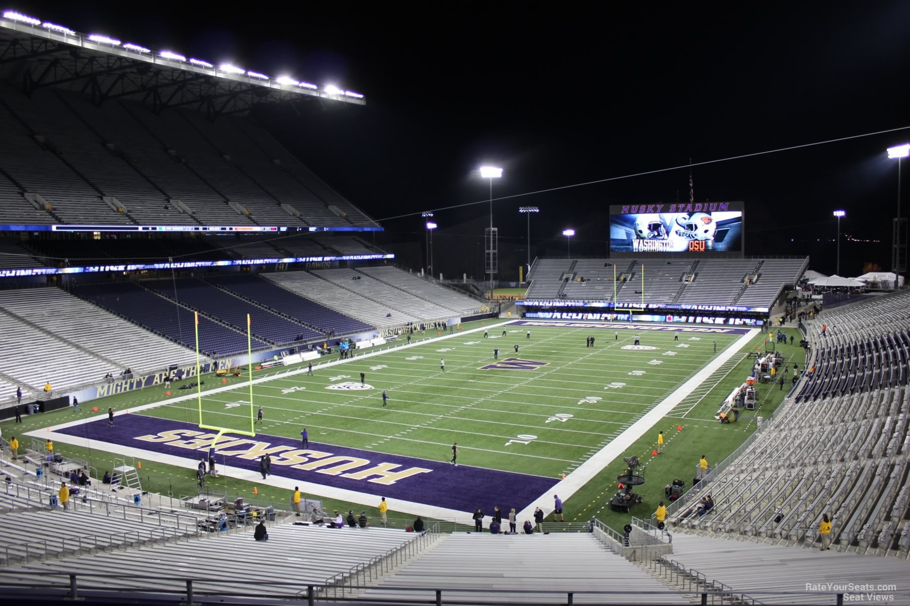 section 215, row 8 seat view  - husky stadium