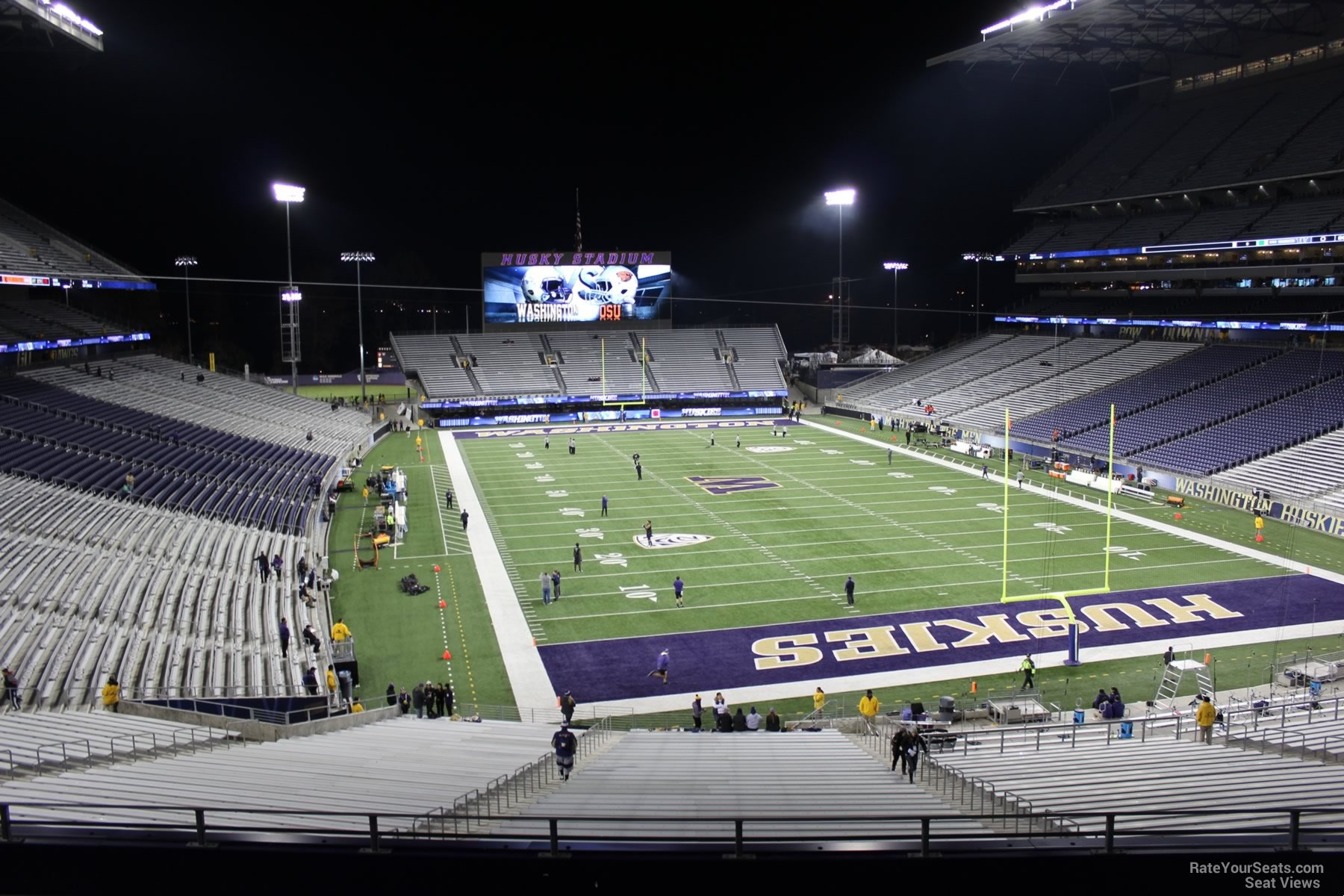 section 220, row 8 seat view  - husky stadium