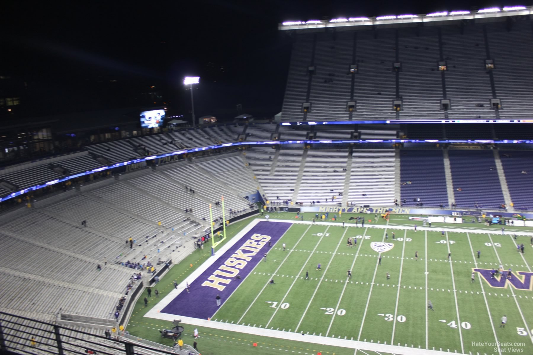 section 307, row 15 seat view  - husky stadium