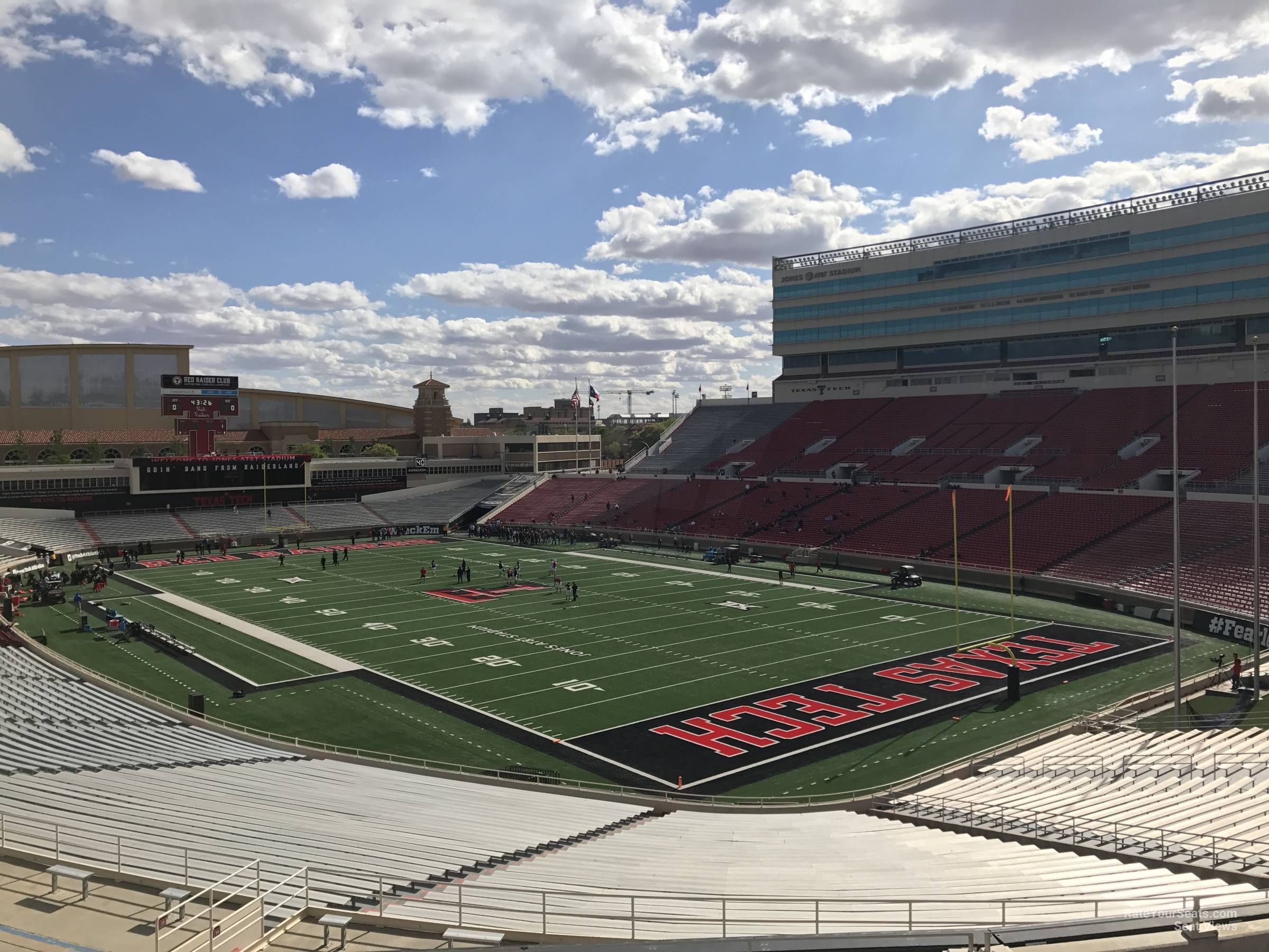 section 113, row 20 seat view  - jones at&t stadium