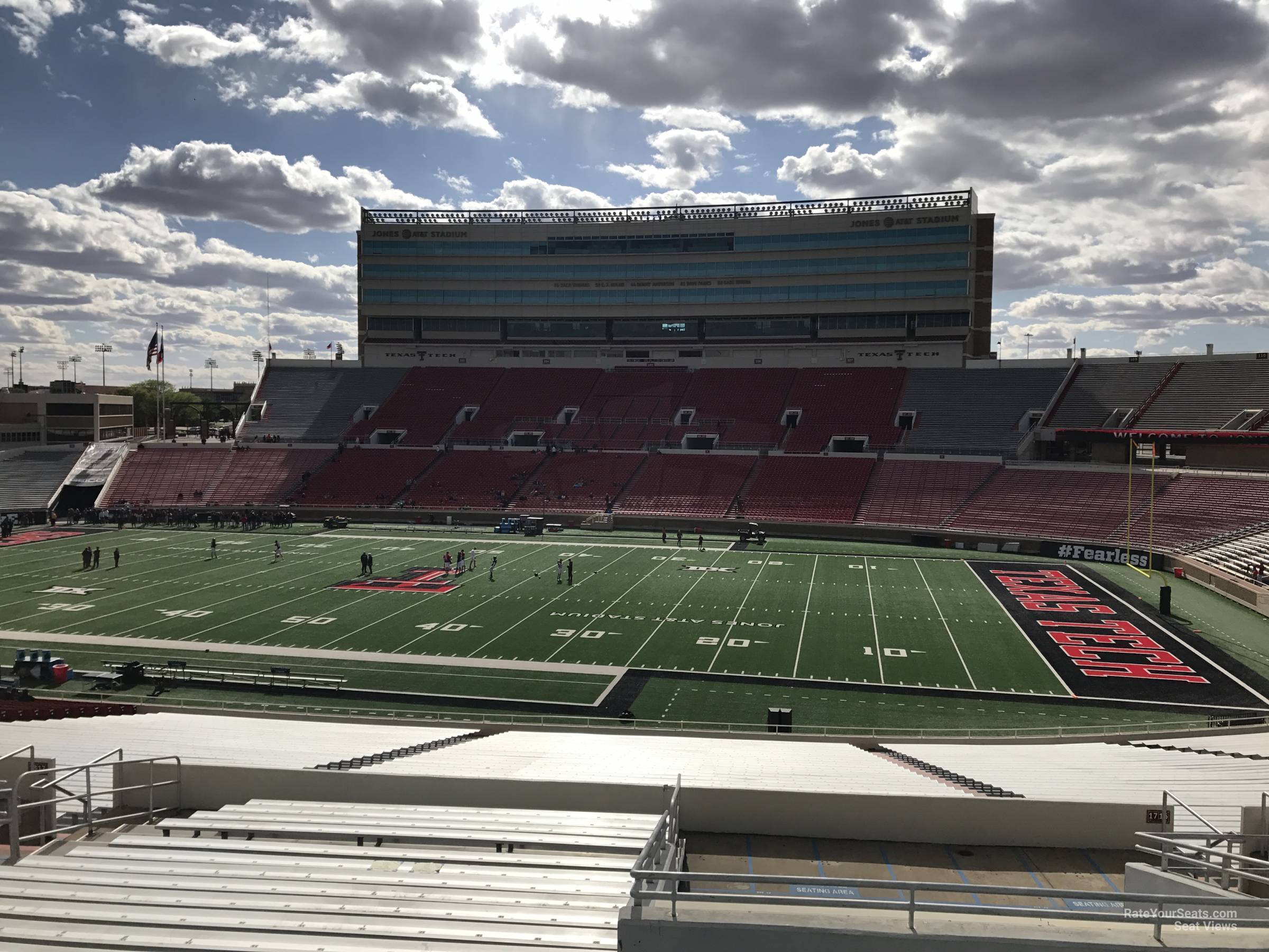 section 117, row 20 seat view  - jones at&t stadium