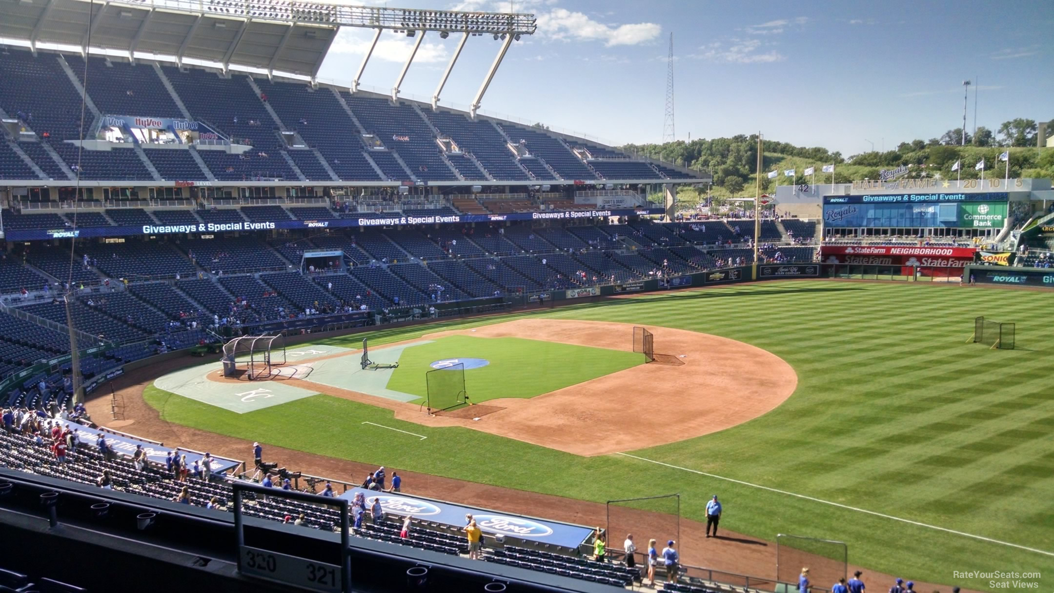 section 321, row g seat view  - kauffman stadium