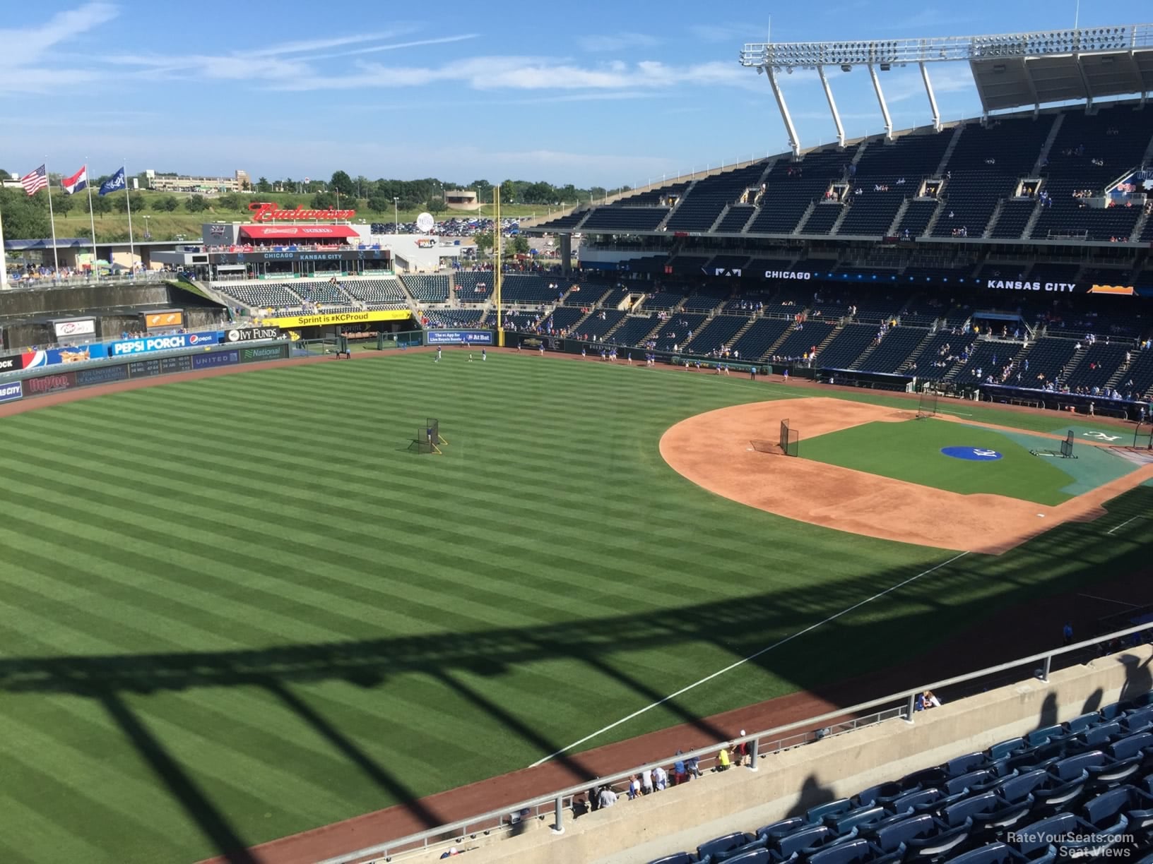 section 402, row h seat view  - kauffman stadium