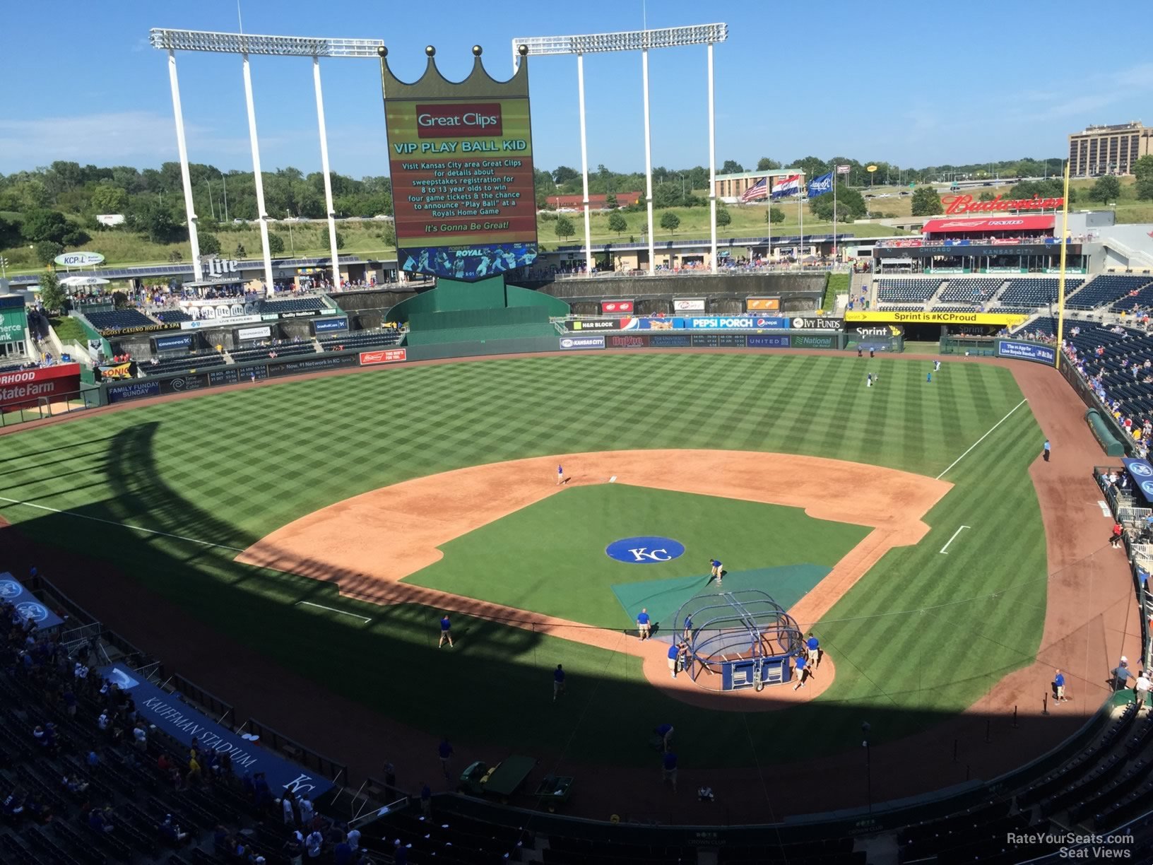 section 418, row h seat view  - kauffman stadium