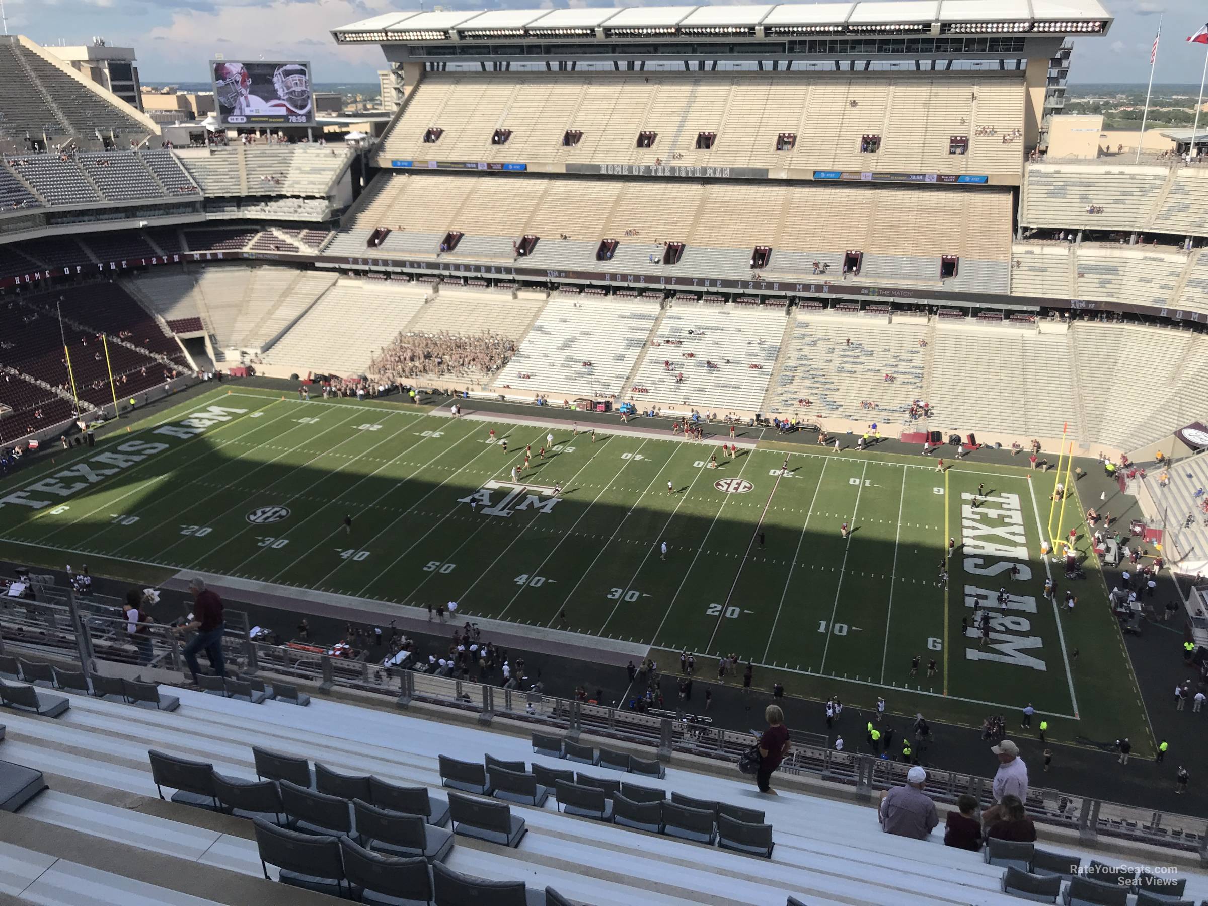 section 402, row 15 seat view  - kyle field