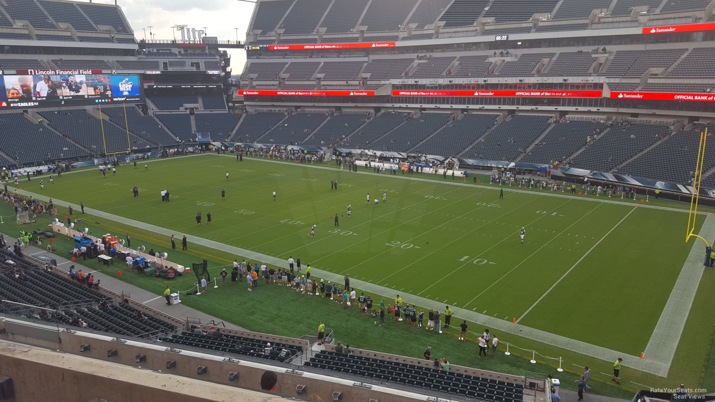 lincoln financial field club box