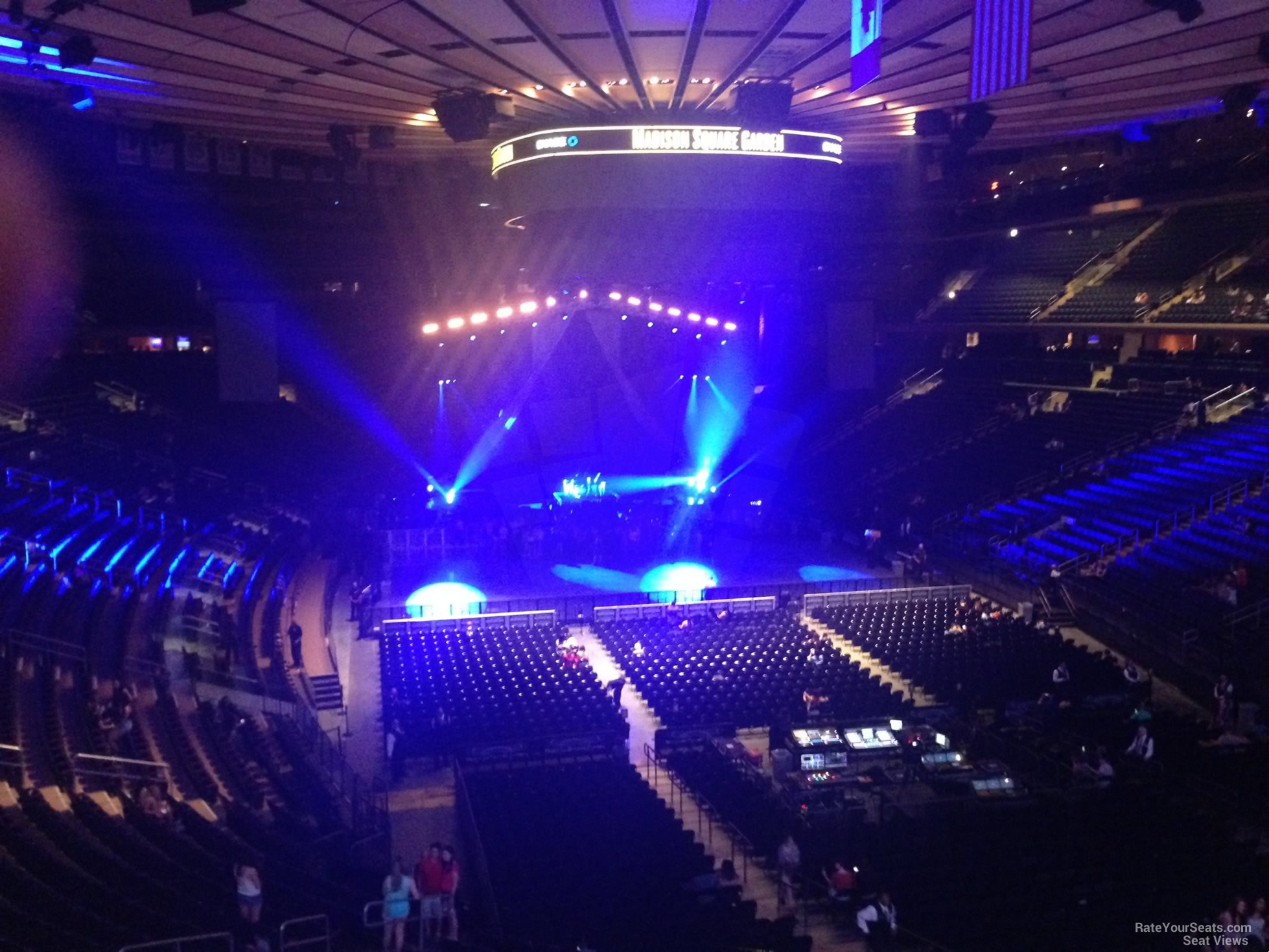 Madison Square Garden Bar Stool Seats Fasci Garden