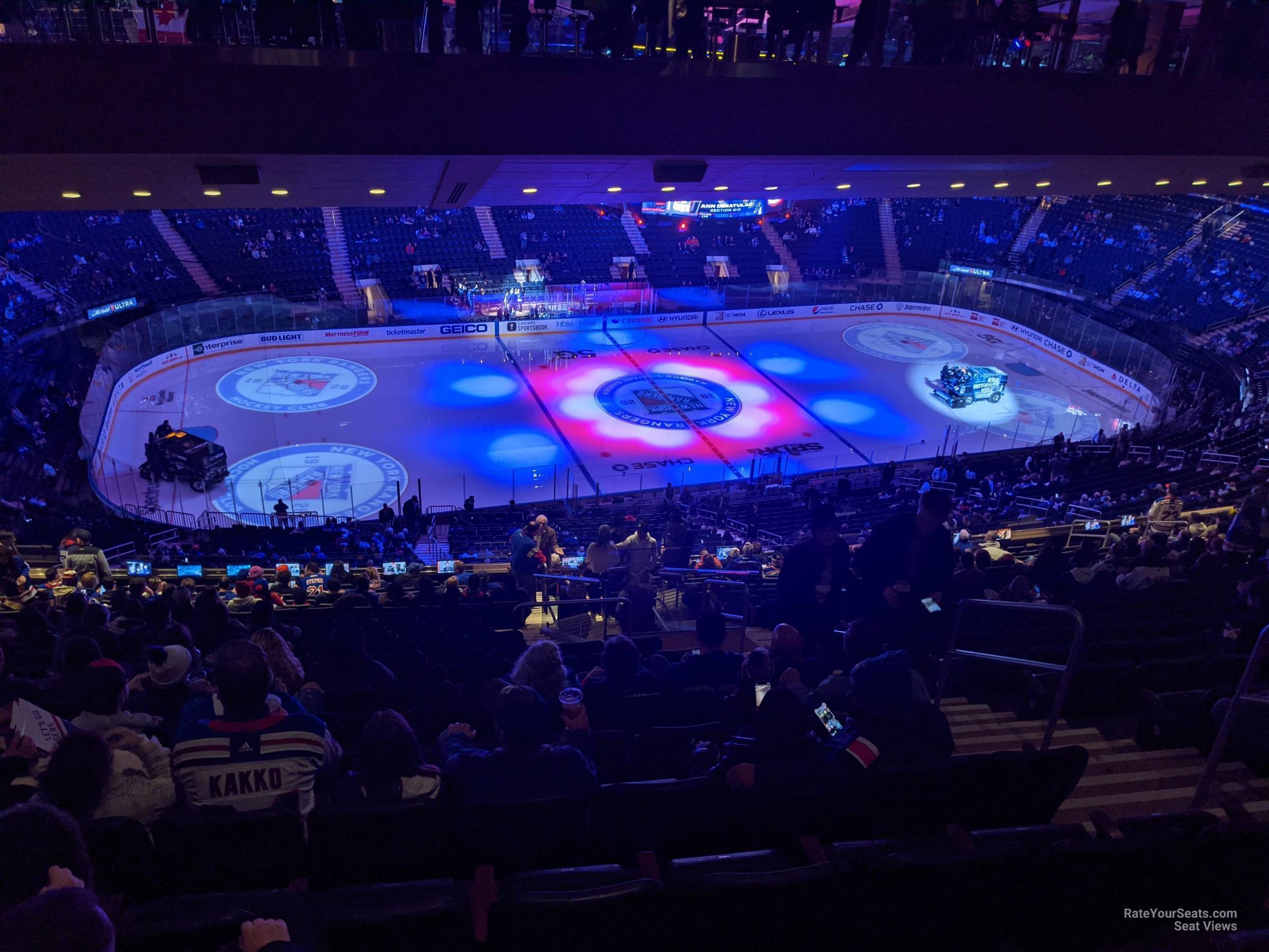 Madison Square Garden Section 209 View 16 - r3qt2oa