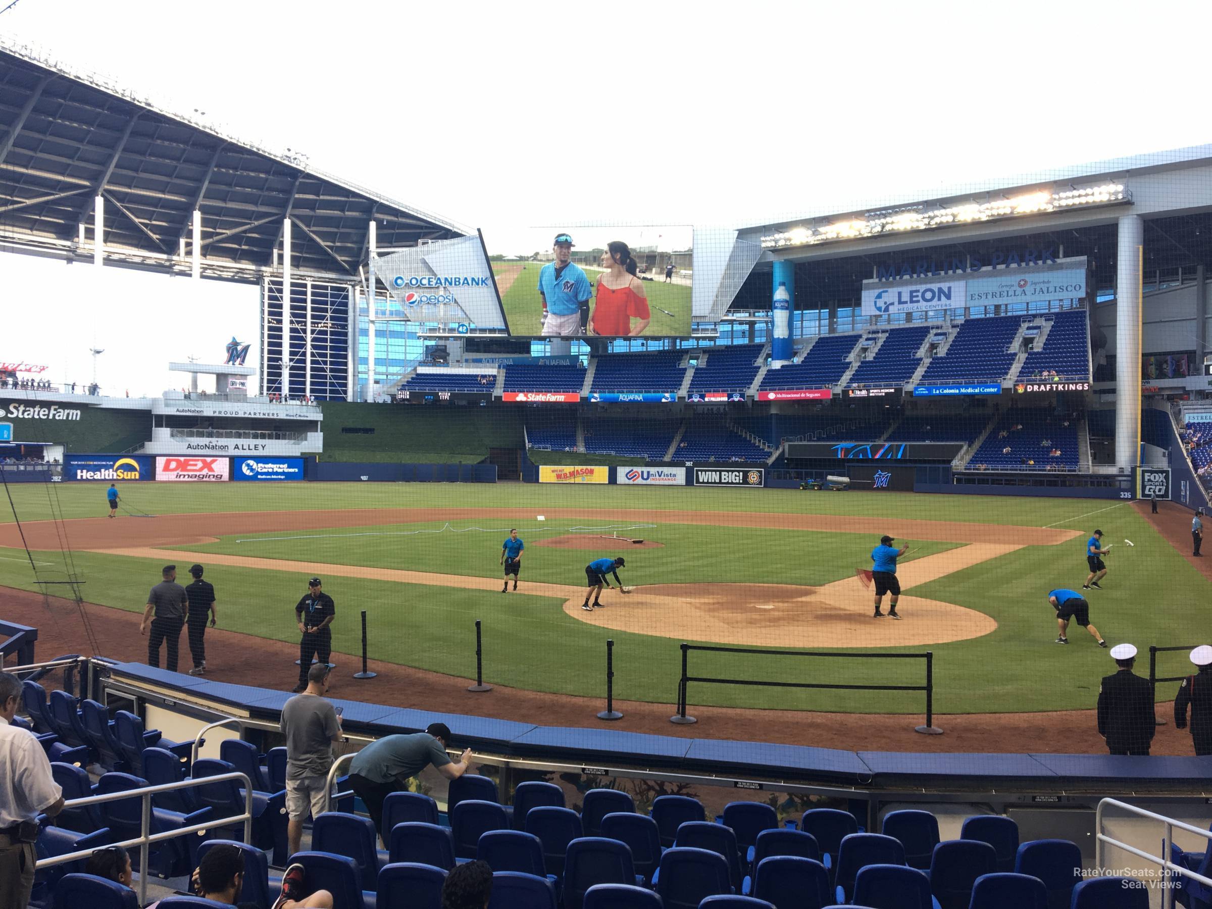 section fl7, row 5 seat view  for baseball - loandepot park