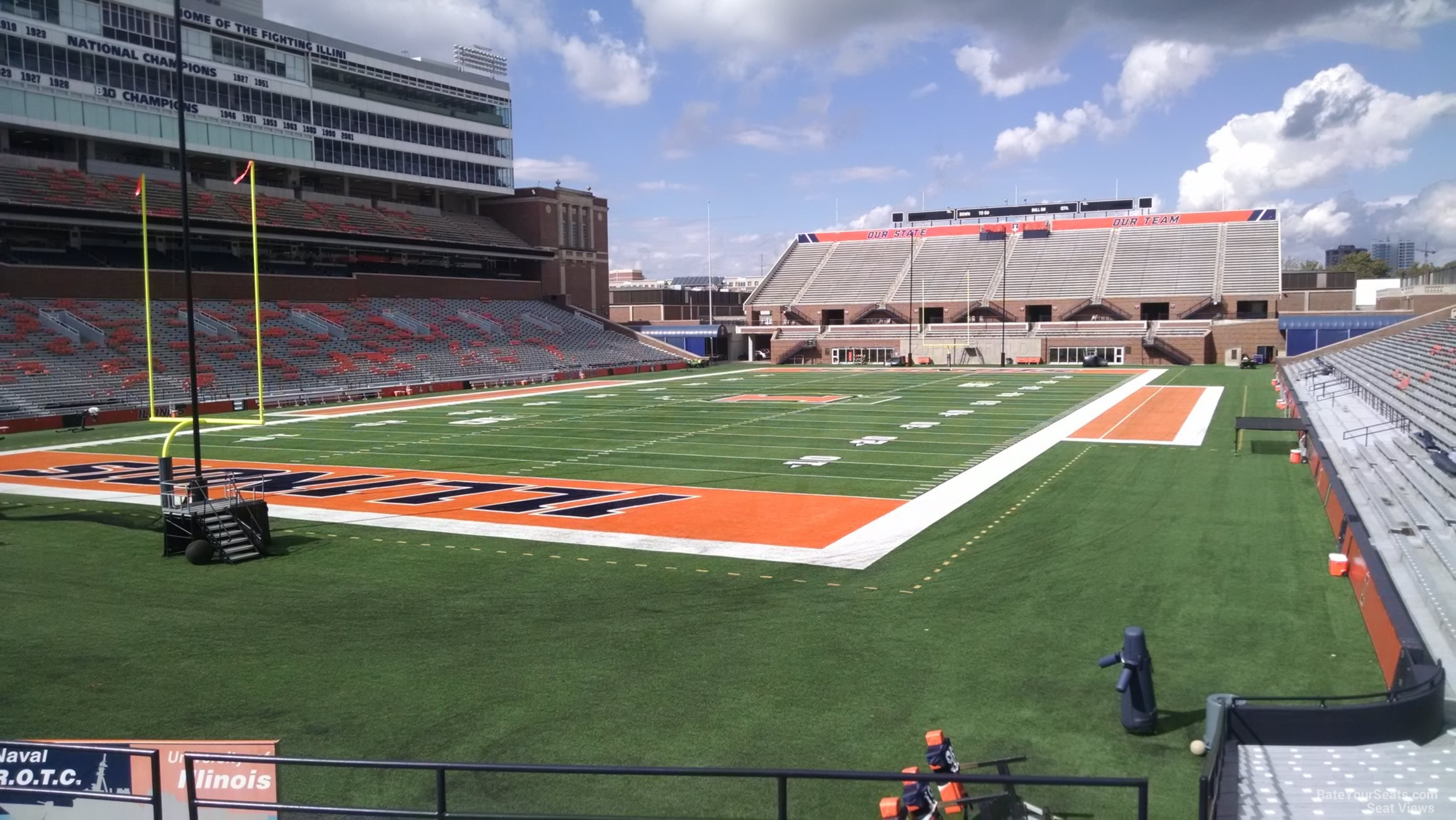 section 113, row 25 seat view  - memorial stadium (illinois)