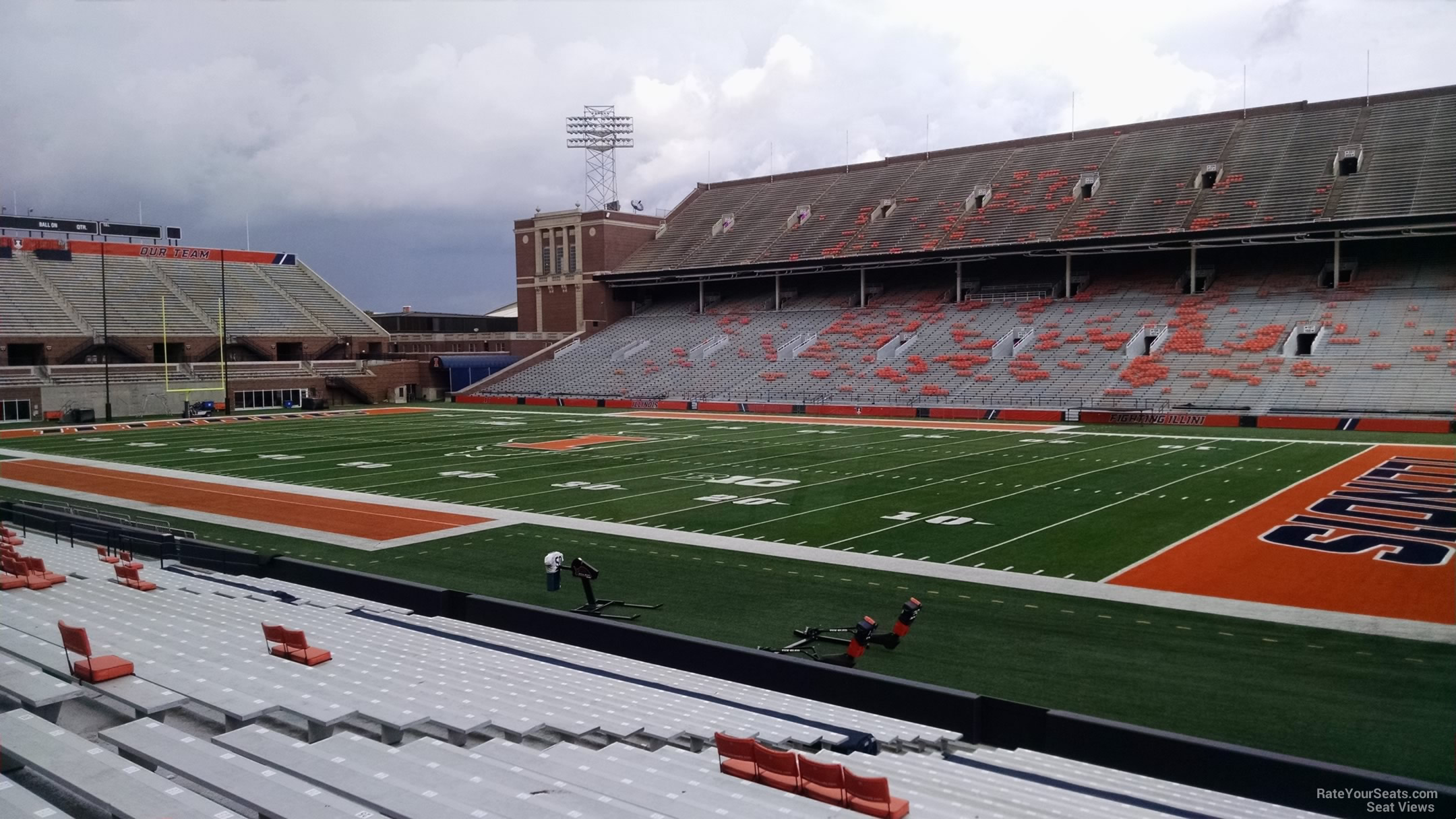 section 123, row 25 seat view  - memorial stadium (illinois)