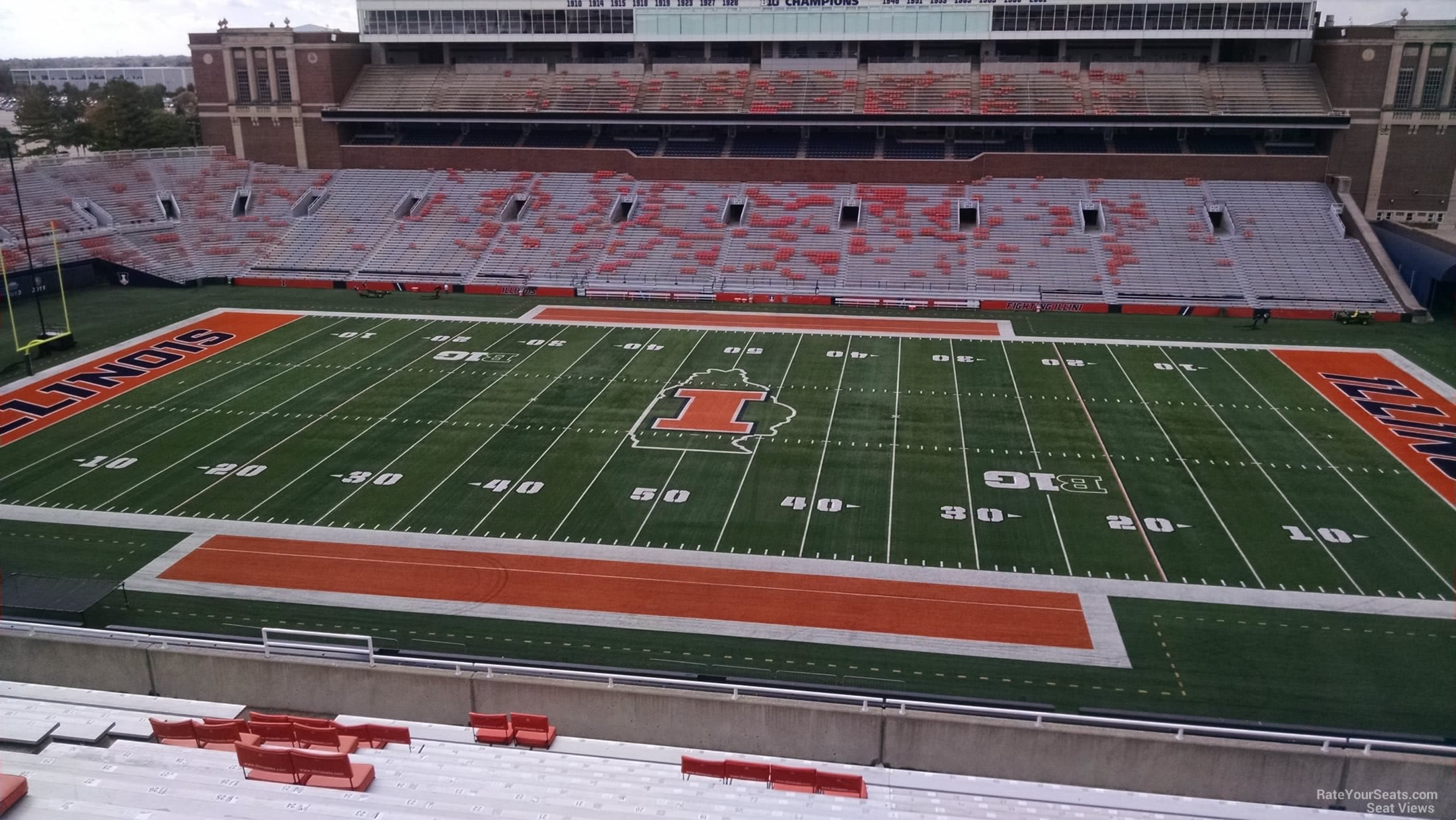 section 204, row 17 seat view  - memorial stadium (illinois)