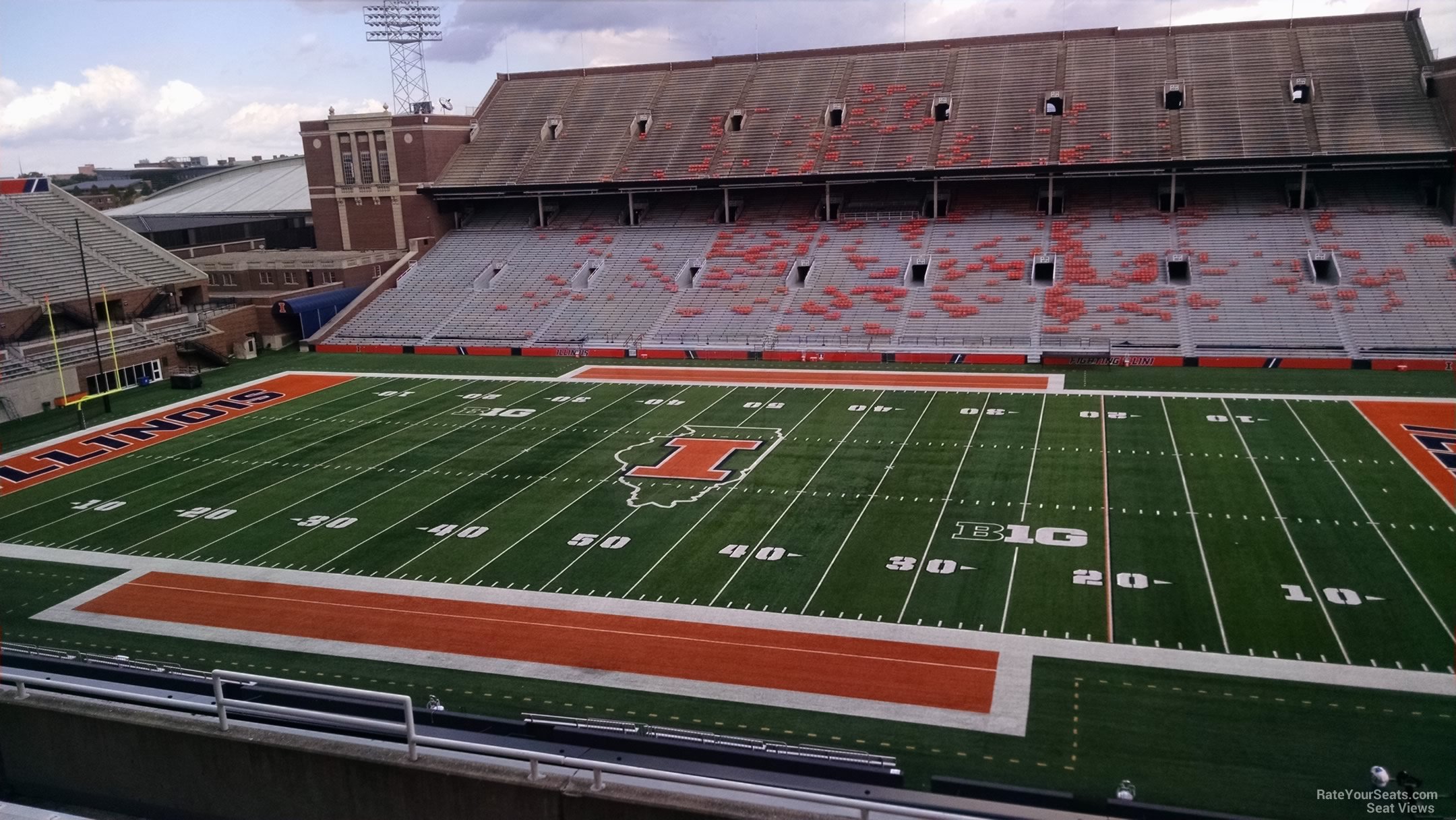 section 225, row 8 seat view  - memorial stadium (illinois)