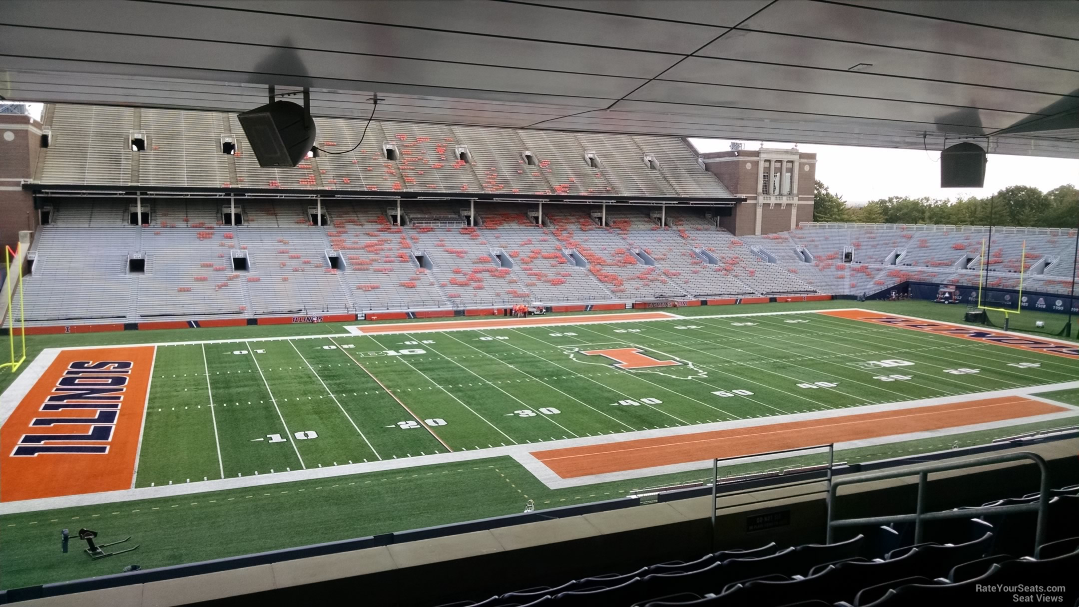 section 312, row h seat view  - memorial stadium (illinois)