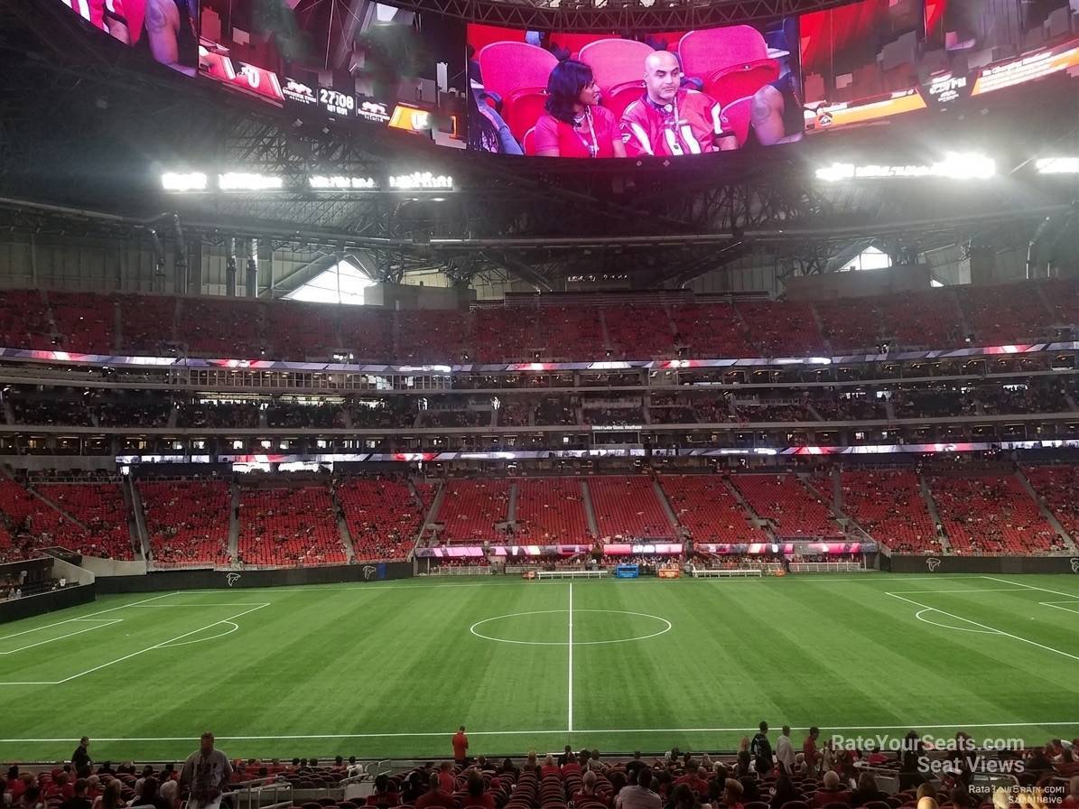 club 111, row 30 seat view  for soccer - mercedes-benz stadium