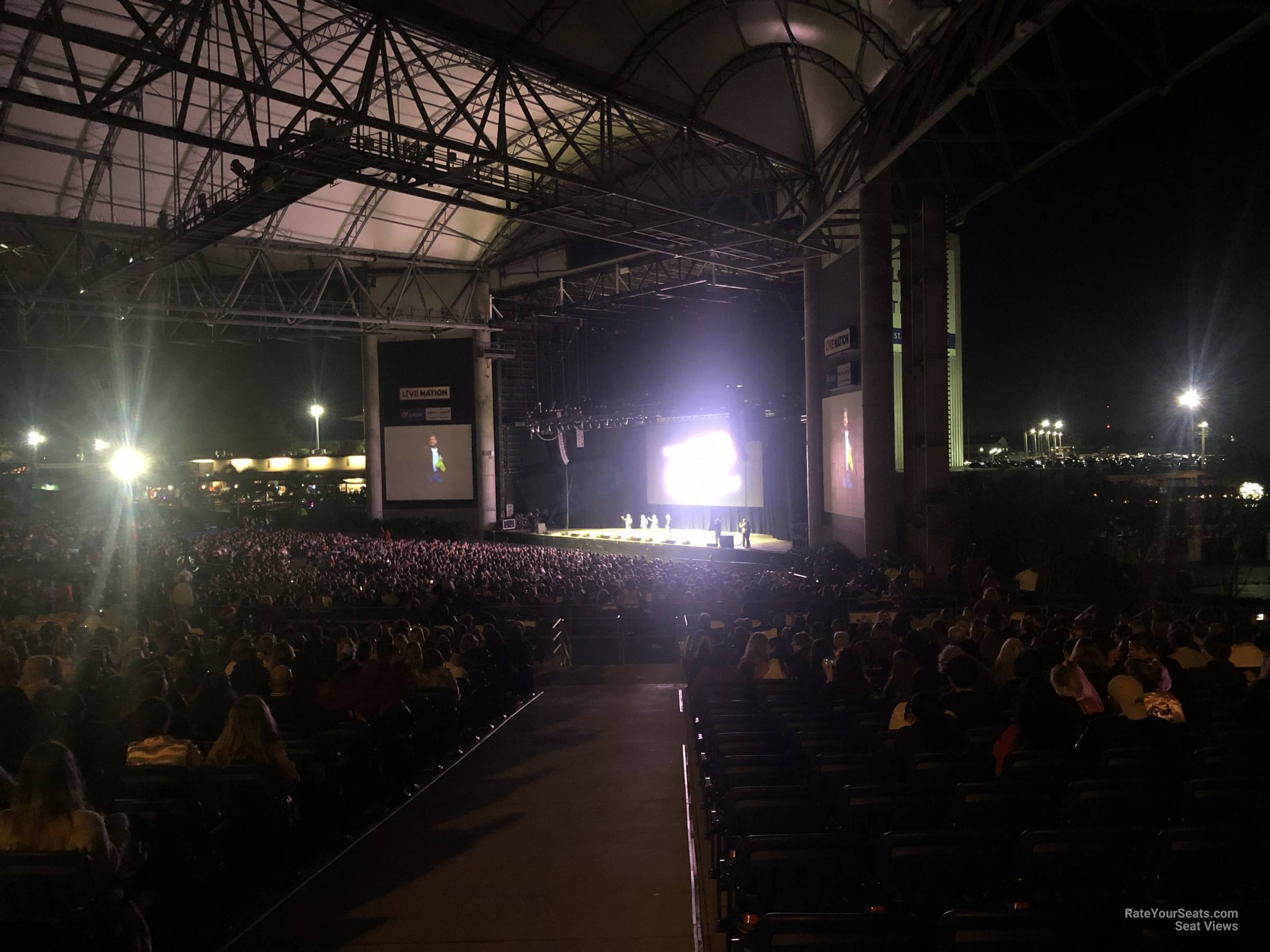 section 17, row w seat view  - midflorida credit union amphitheatre