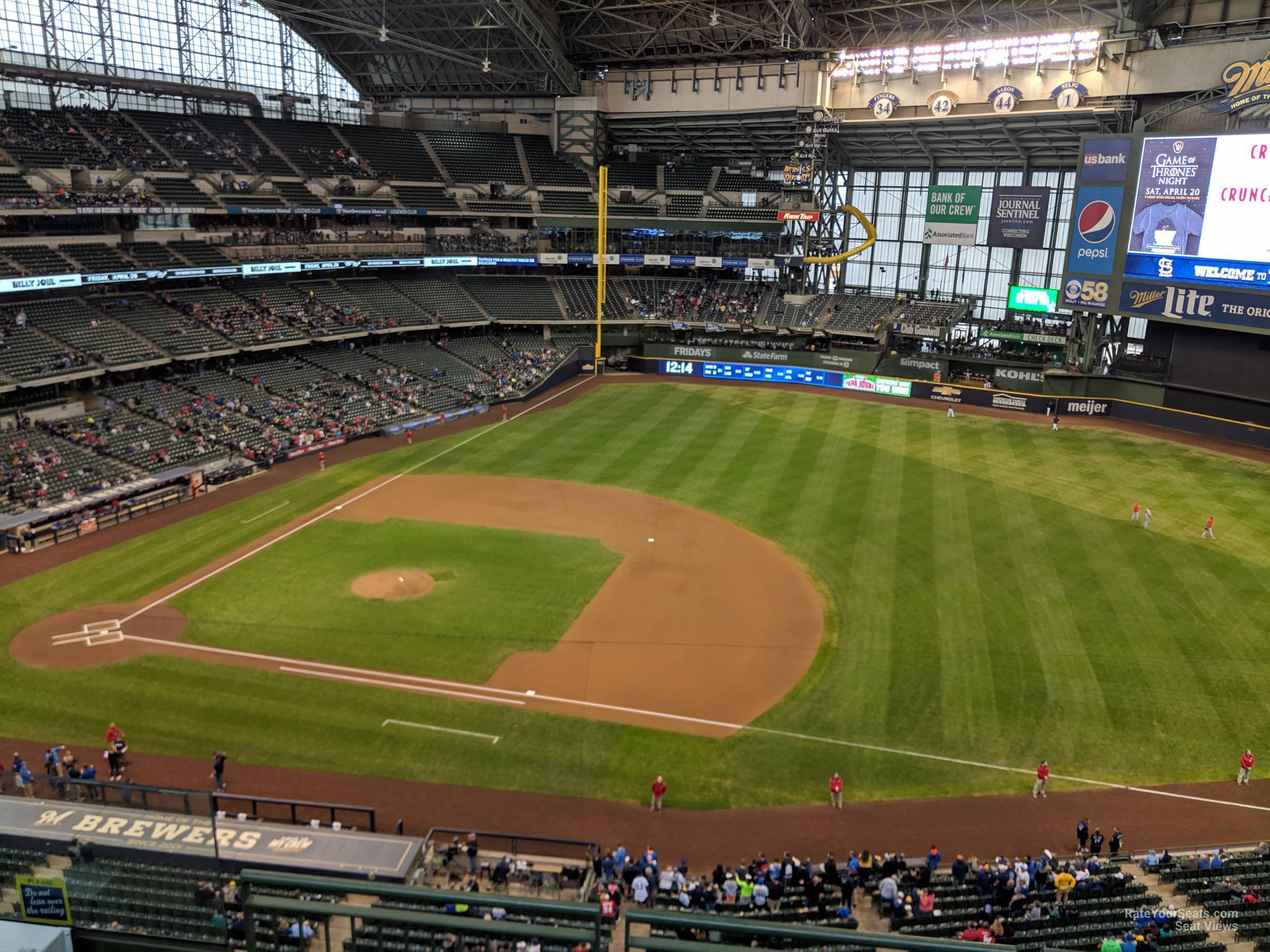 section 413, row 3 seat view  for baseball - american family field