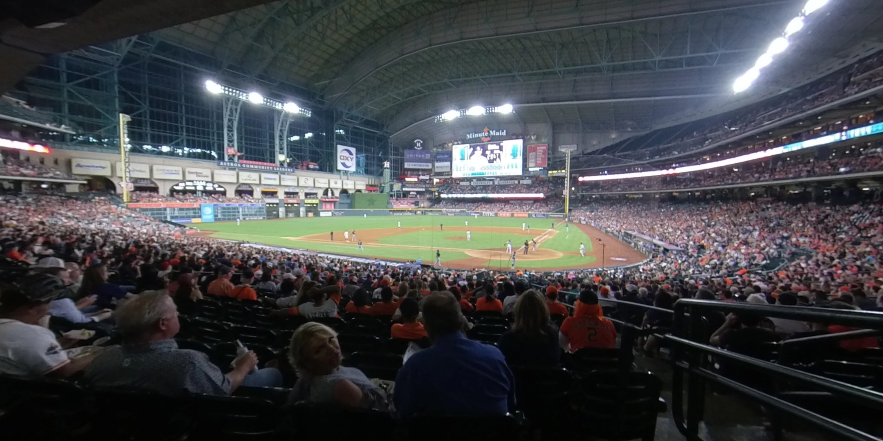 Minute Maid Park Section 110 - ovq3ijc